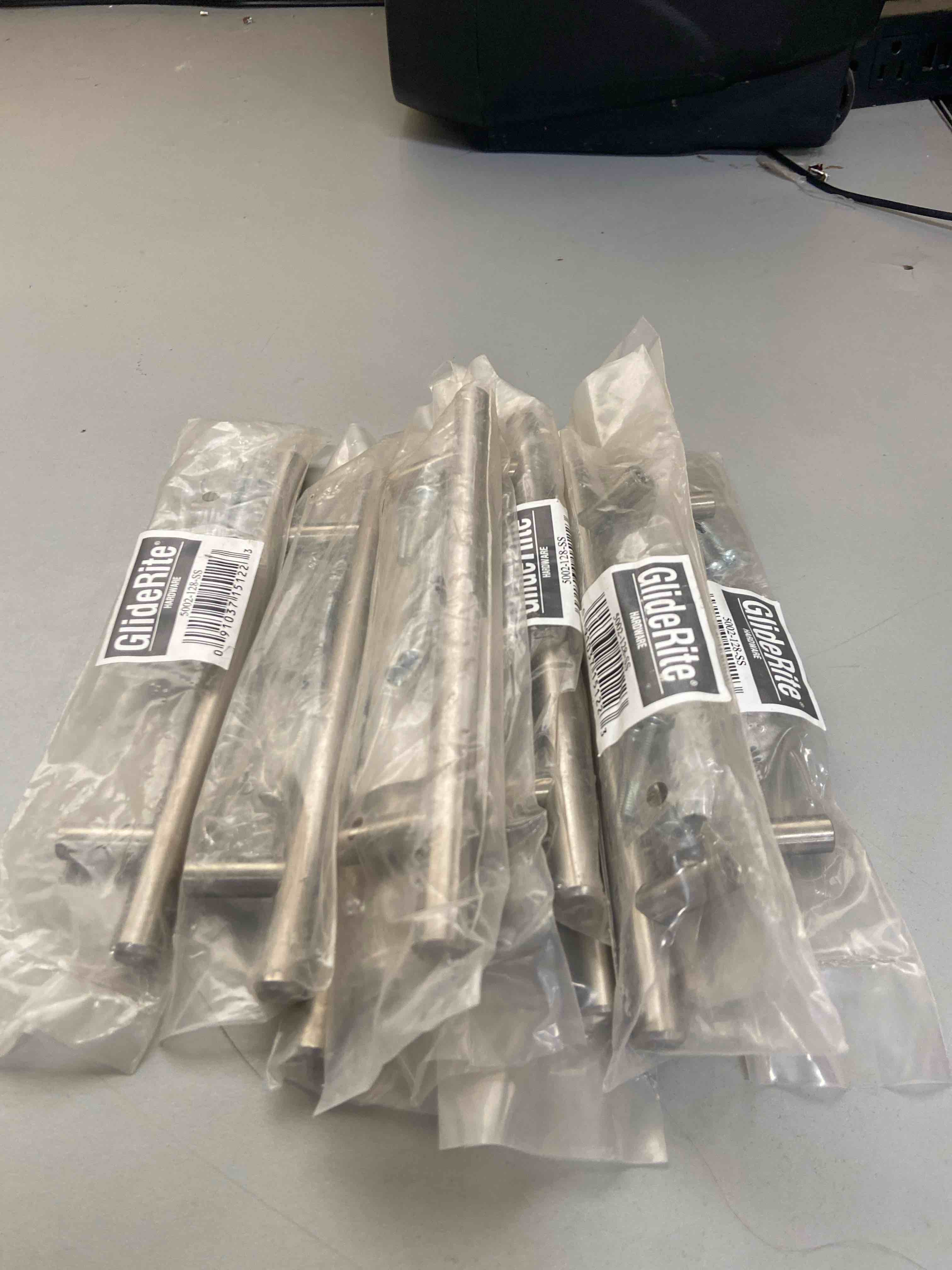 https://s3.amazonaws.com/lotting-images-prod/phillipi/GRA4943022_1779903995410.jpeg