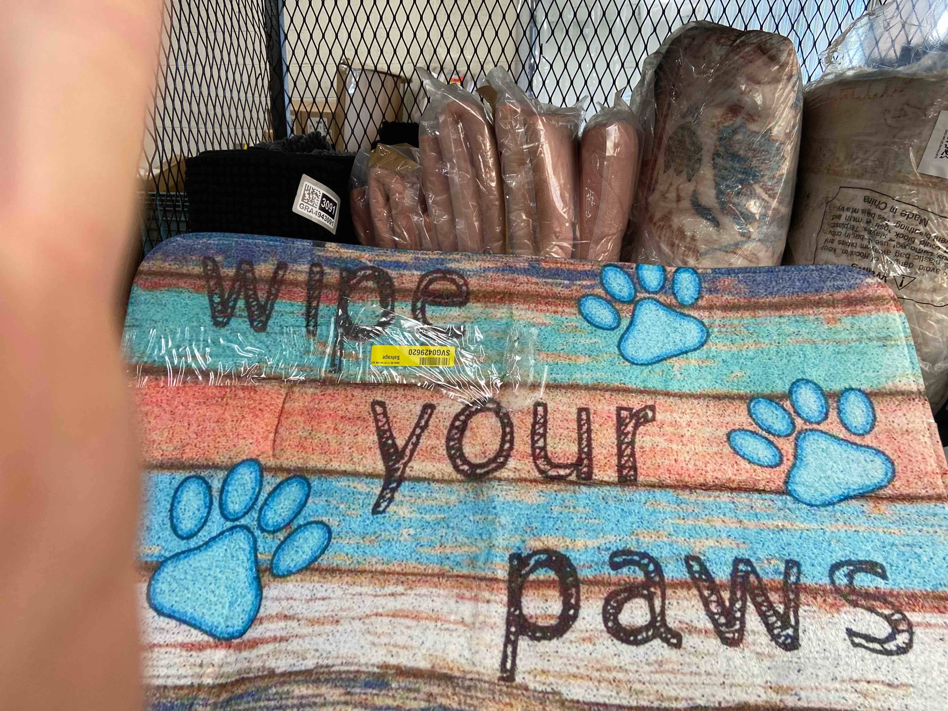 Condition photo showing New/Like New for sooyah retro paw indoor door mat, colorful wood plank front doormats, rustic boho entryway area rug 17x29.5 inch soft non woven floor mats for porch hallway kitchen bathroom decor gifts