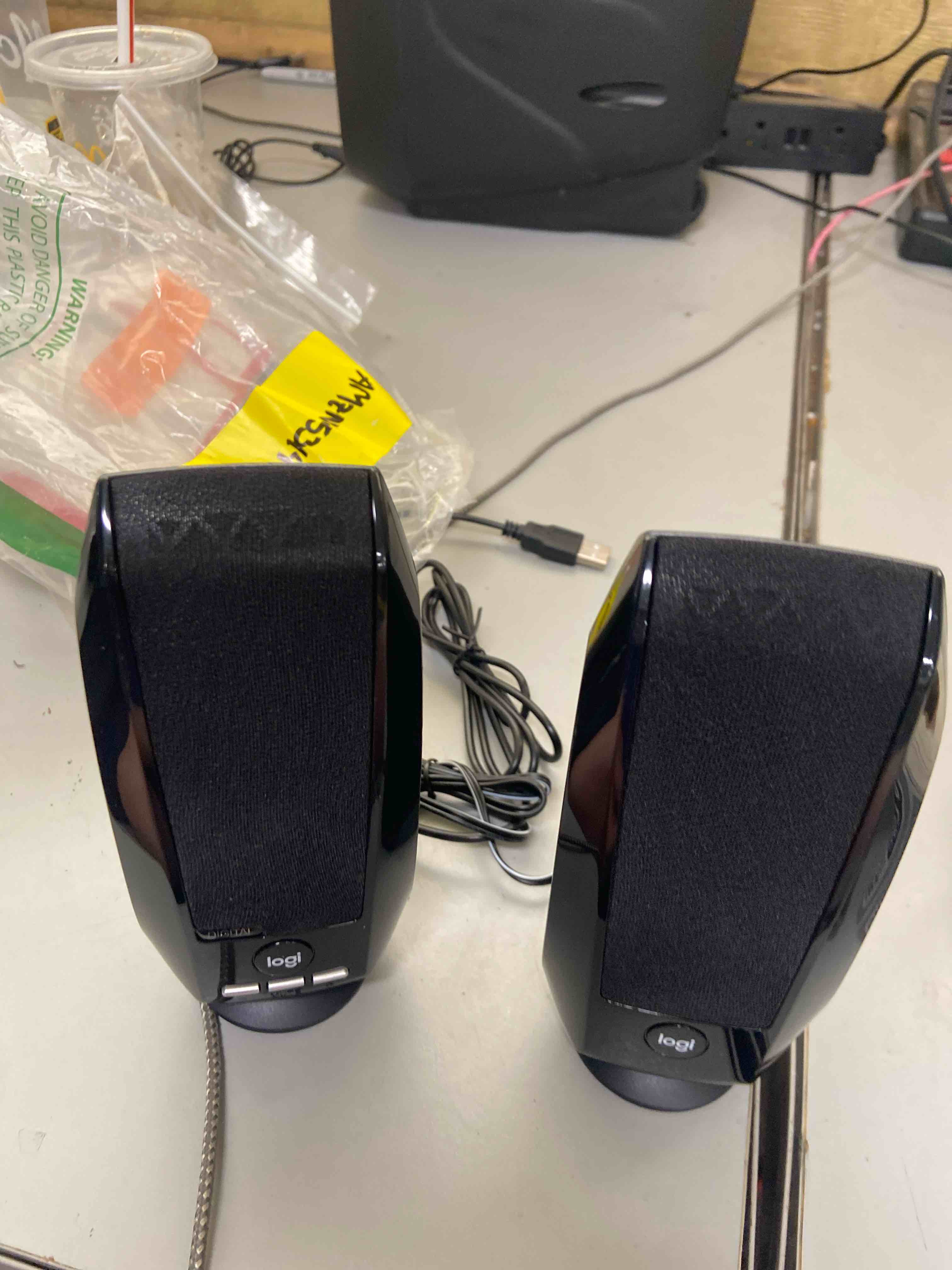 Condition photo showing New/Like New for logitech s150 usb speakers with digital sound 1-pack speakers