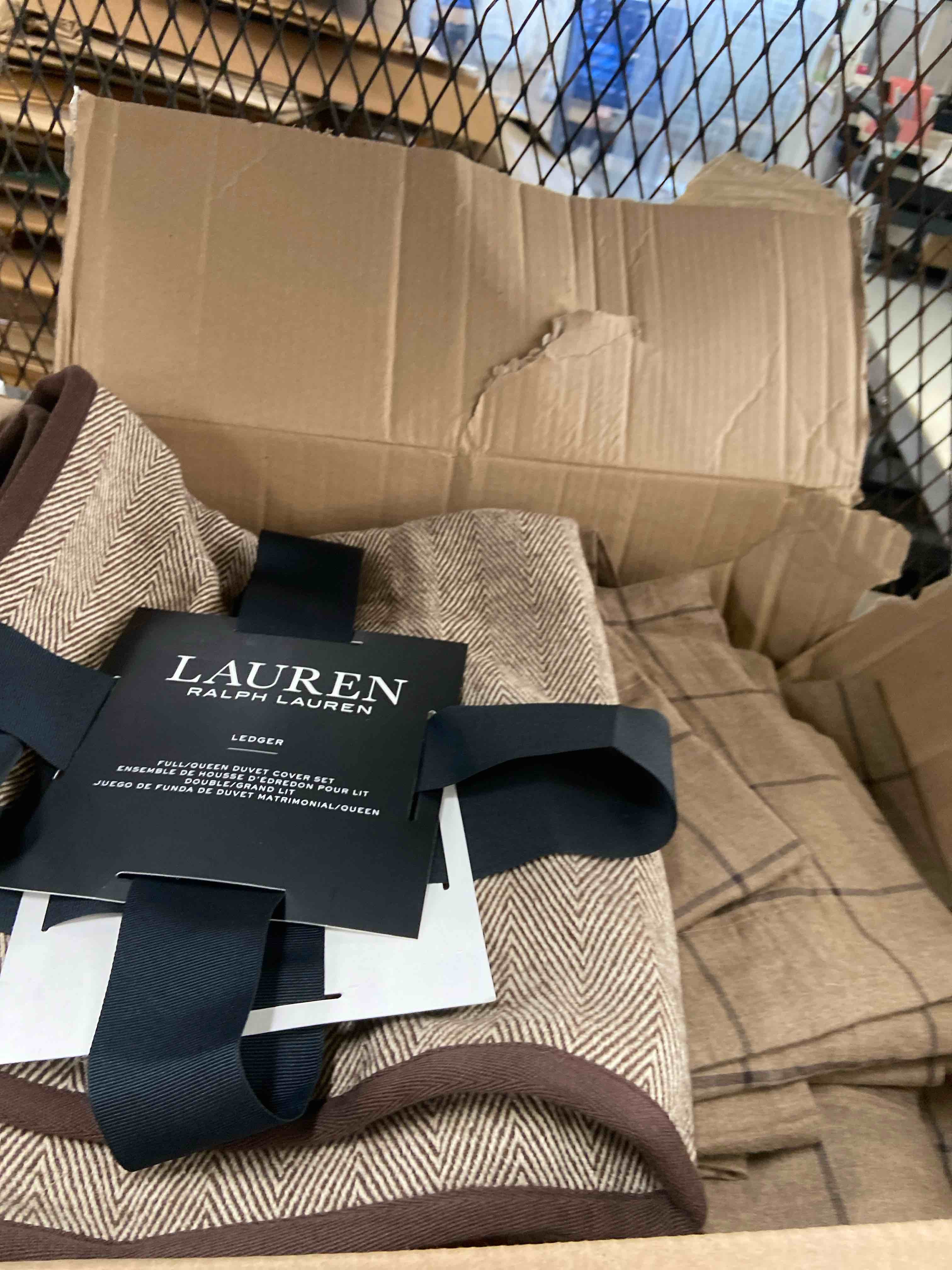 Condition photo showing Good Condition for lauren ralph lauren ledger windowpane plaid duvet cover mini set
