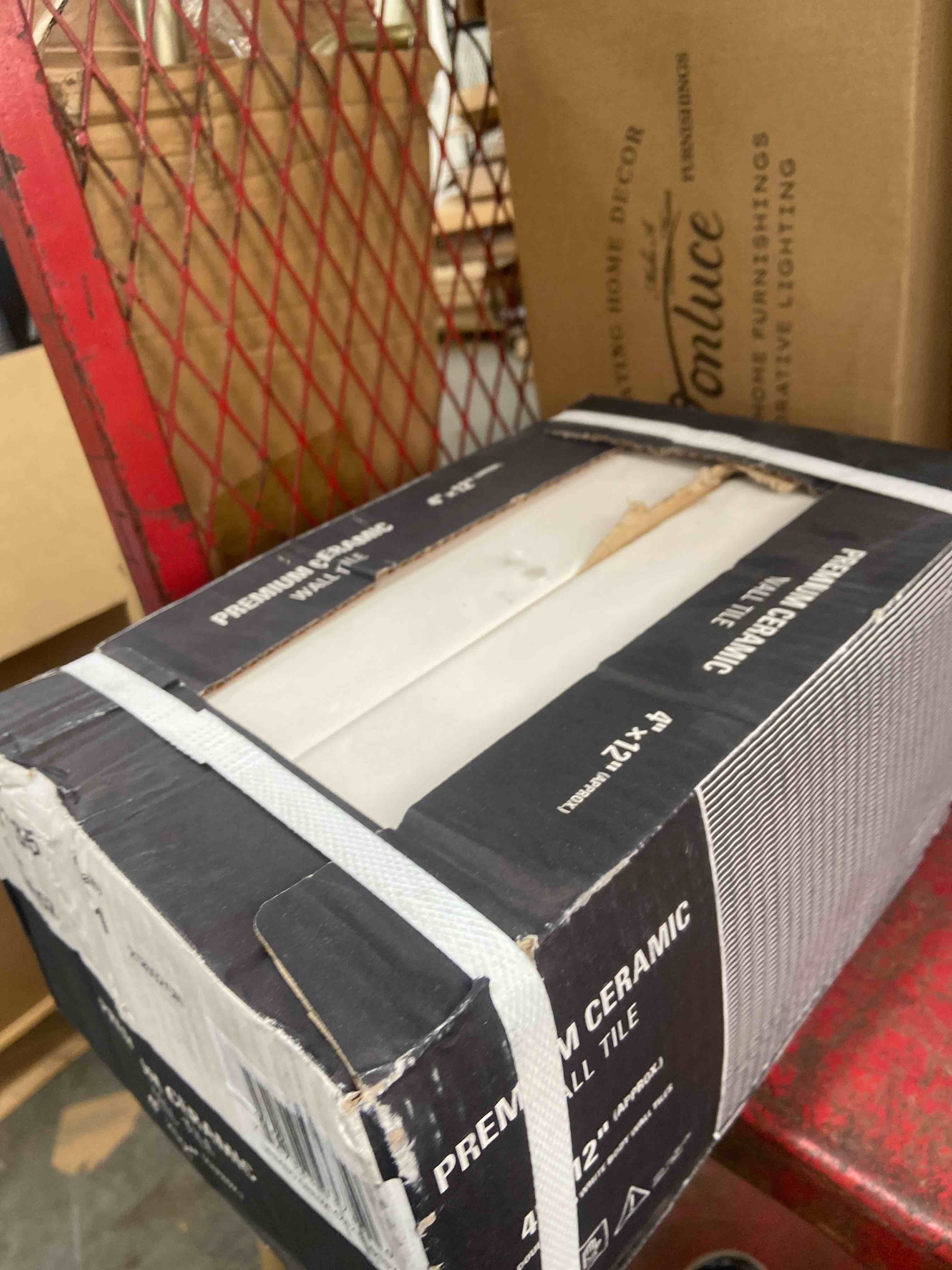 Condition photo showing New/Like New for msi urbano crema 4 in. x 12 in. glossy ceramic white subway tile (9.9 sq. ft./case)