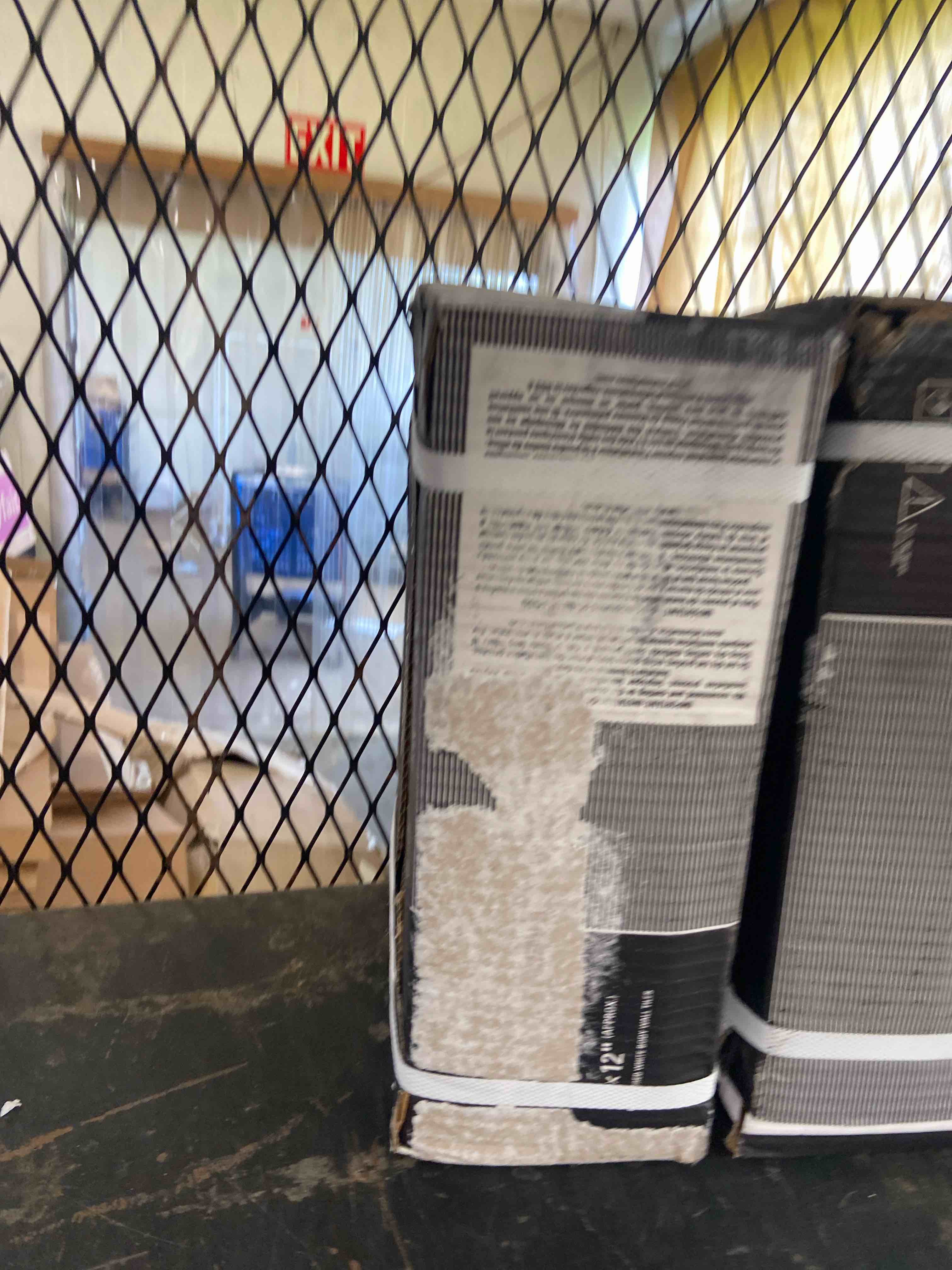 Condition photo showing New/Like New for msi urbano crema 4 in. x 12 in. glossy ceramic white subway tile (9.9 sq. ft./case)