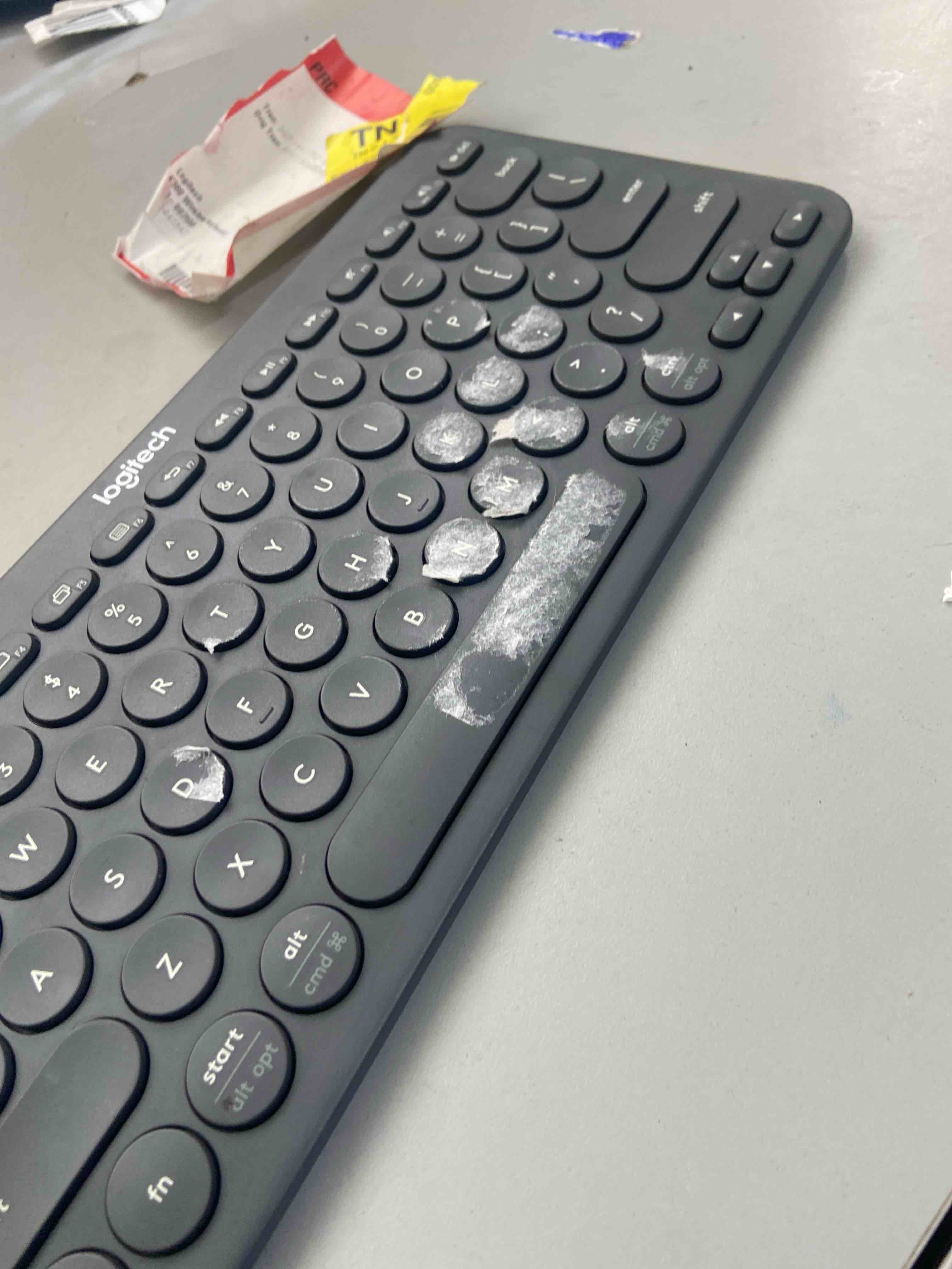 Condition photo showing Good Condition for logitech k380 multi-device bluetooth keyboard – windows, mac, chrome os, android, ipad, iphone, apple tv compatible – with flow cross-computer control and easy-switch up to 3 devices – dark grey