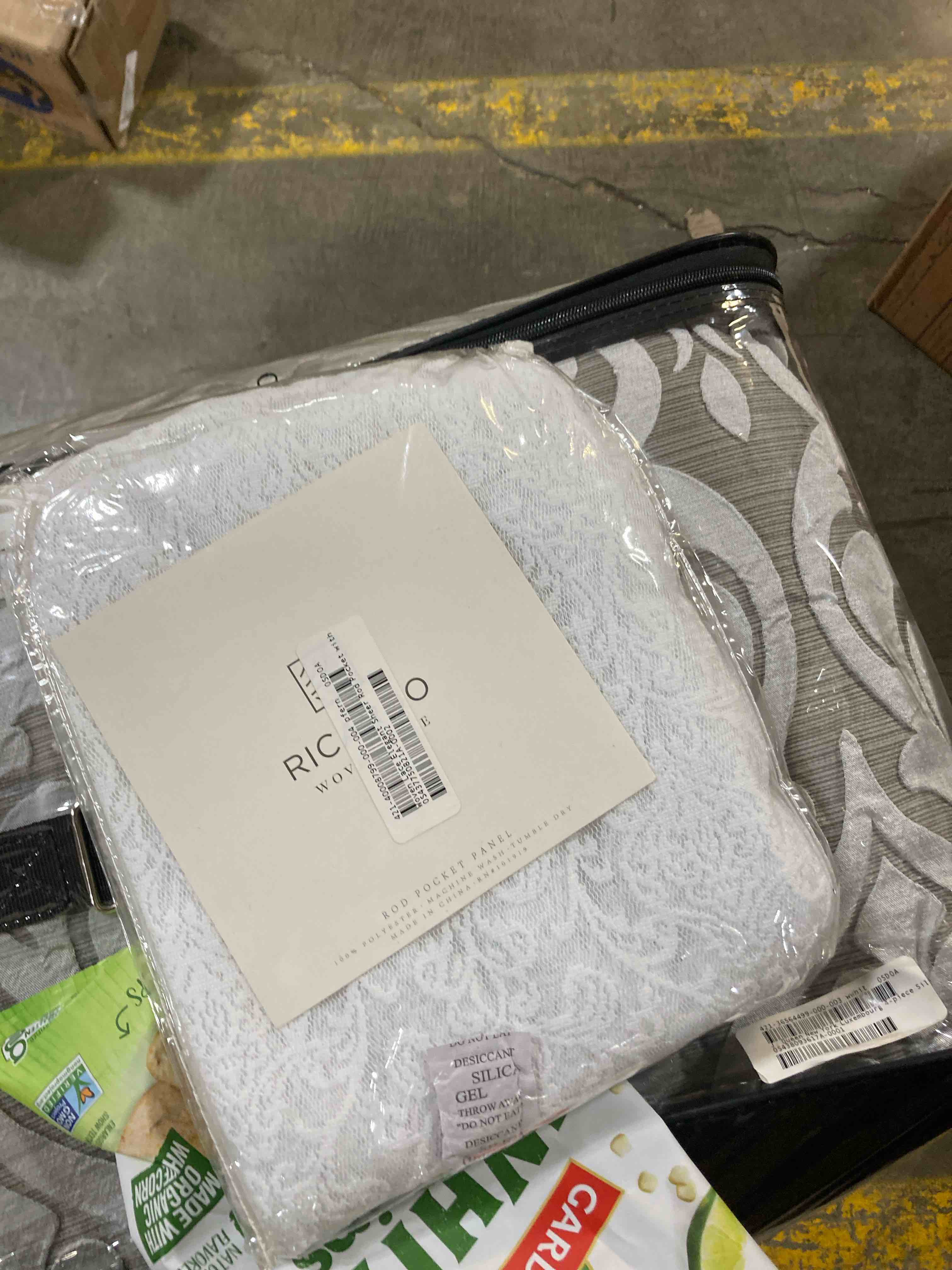 https://s3.amazonaws.com/lotting-images-prod/phillipi/GRN3382569_1728333560433.jpeg