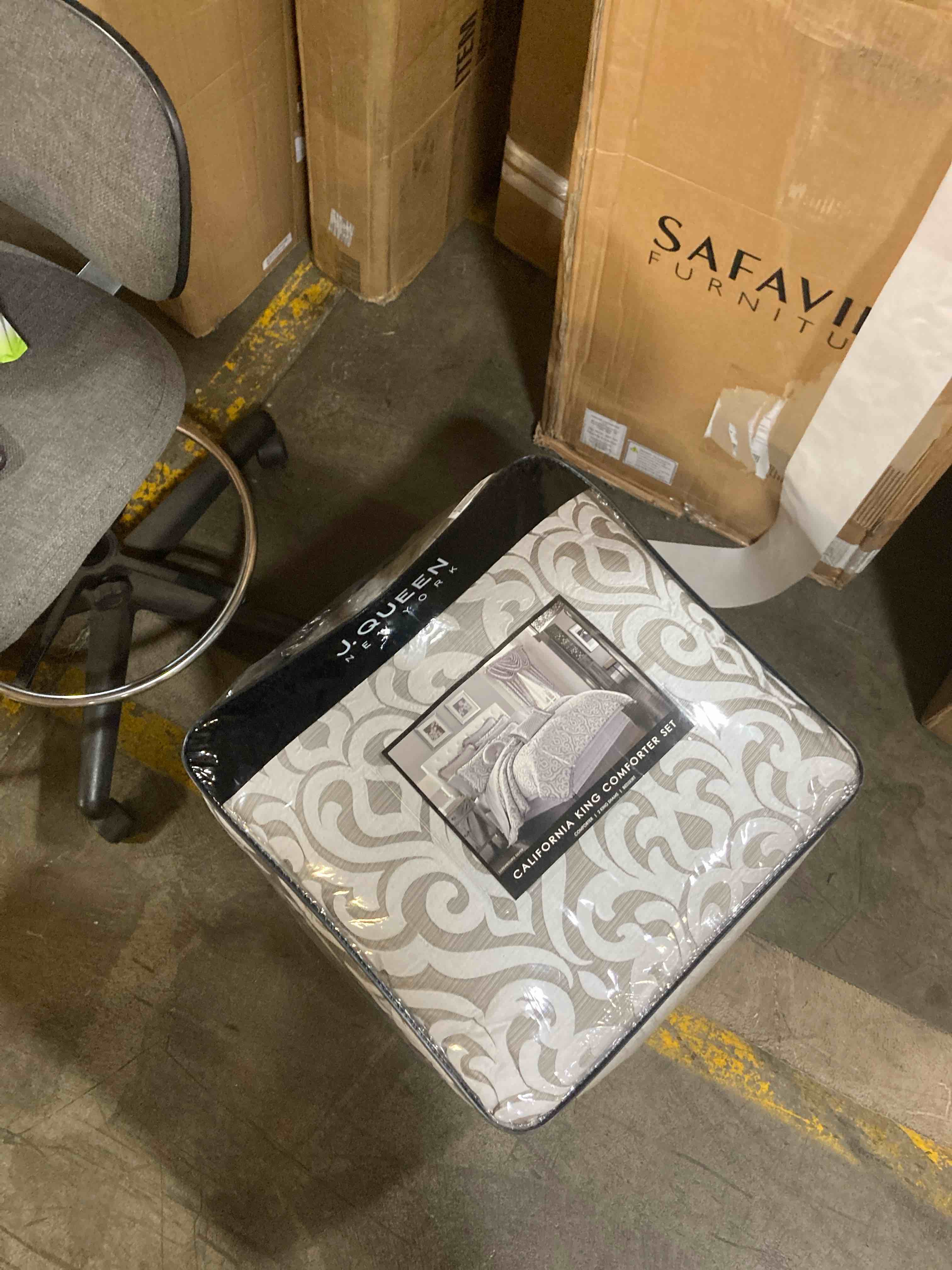 https://s3.amazonaws.com/lotting-images-prod/phillipi/GRN3382573_1728336205922.jpeg