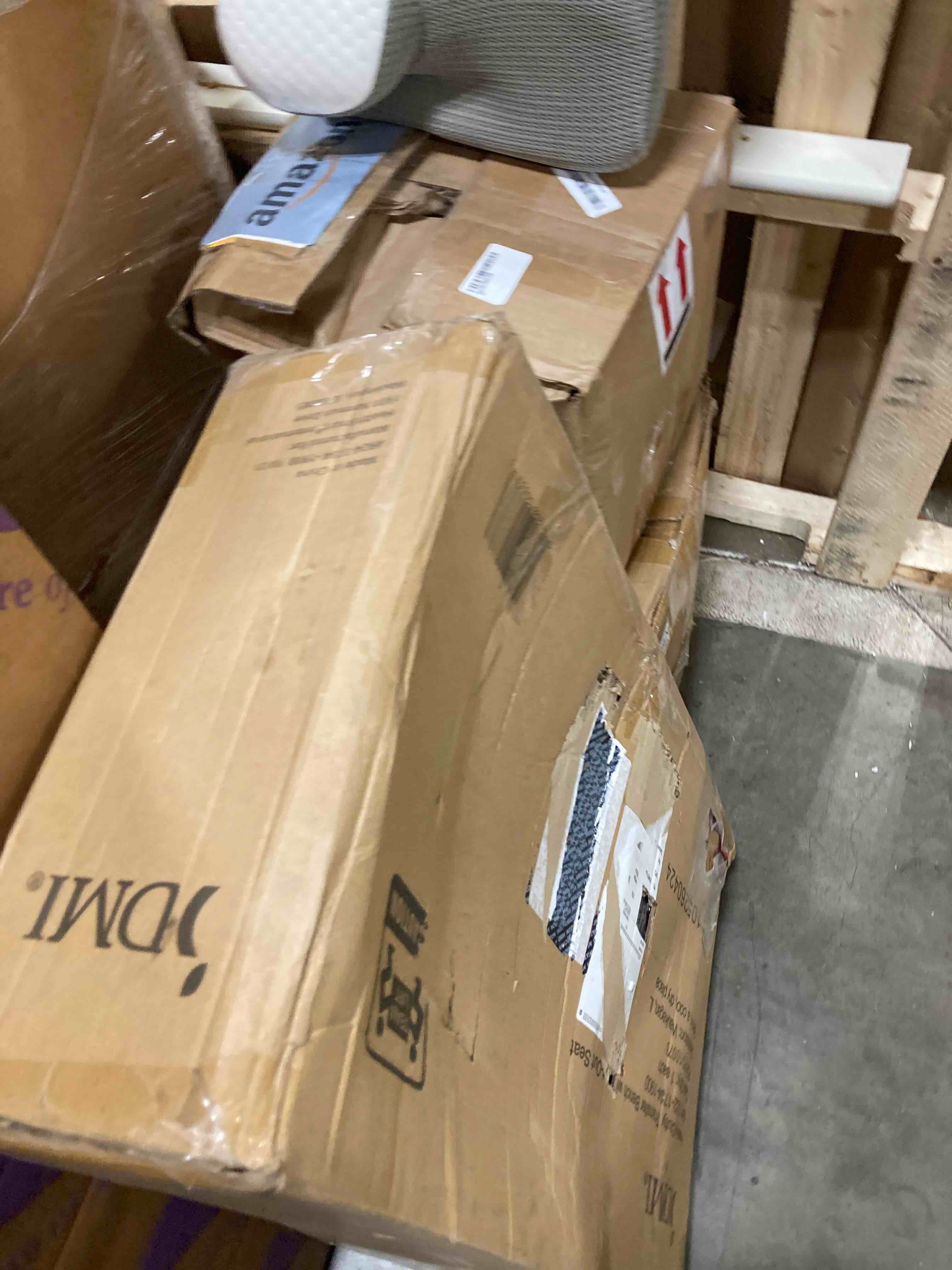 https://s3.amazonaws.com/lotting-images-prod/phillipi/GRN3382743_1729786956526.jpeg