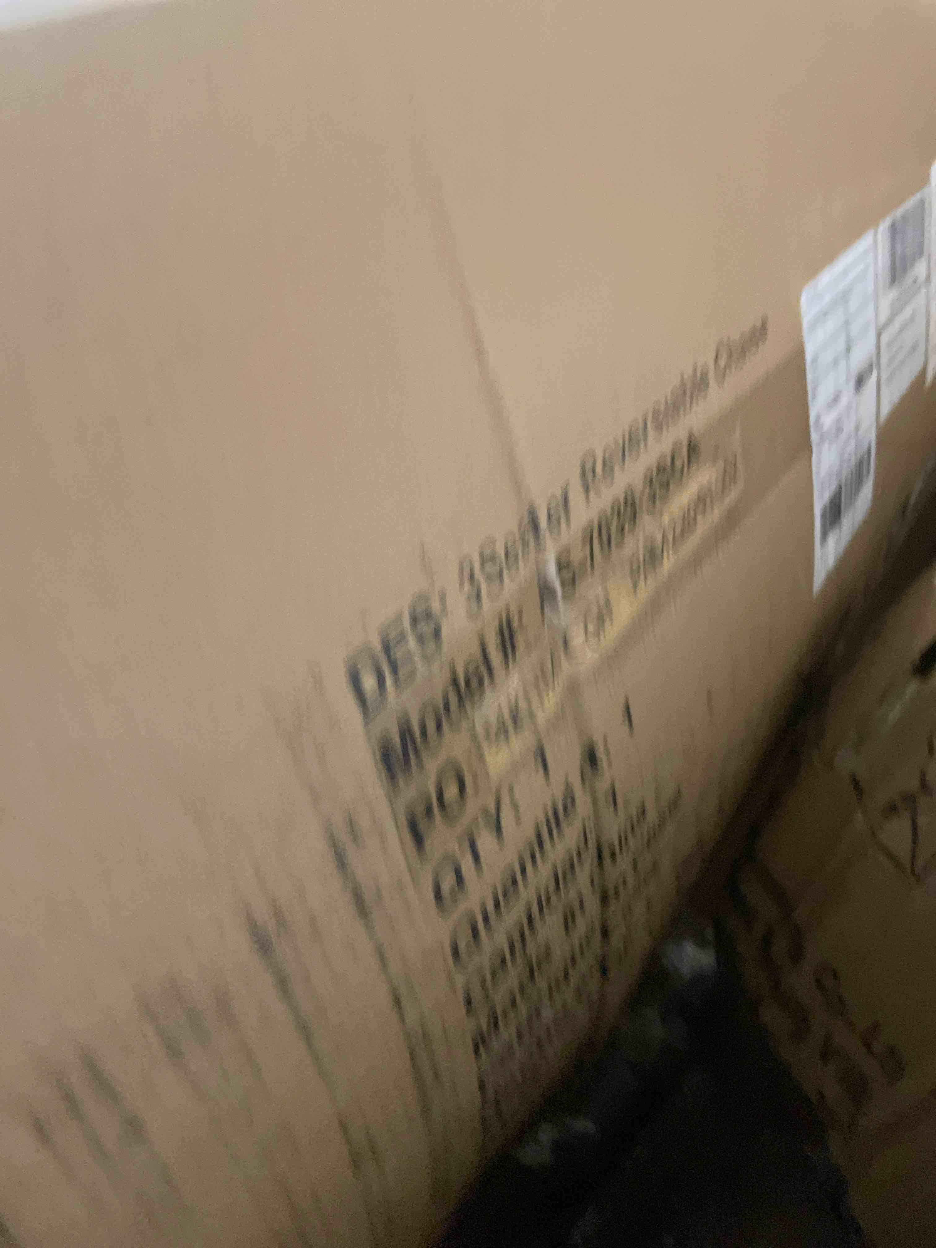 https://s3.amazonaws.com/lotting-images-prod/phillipi/GRN3763254_1693421554441.jpeg
