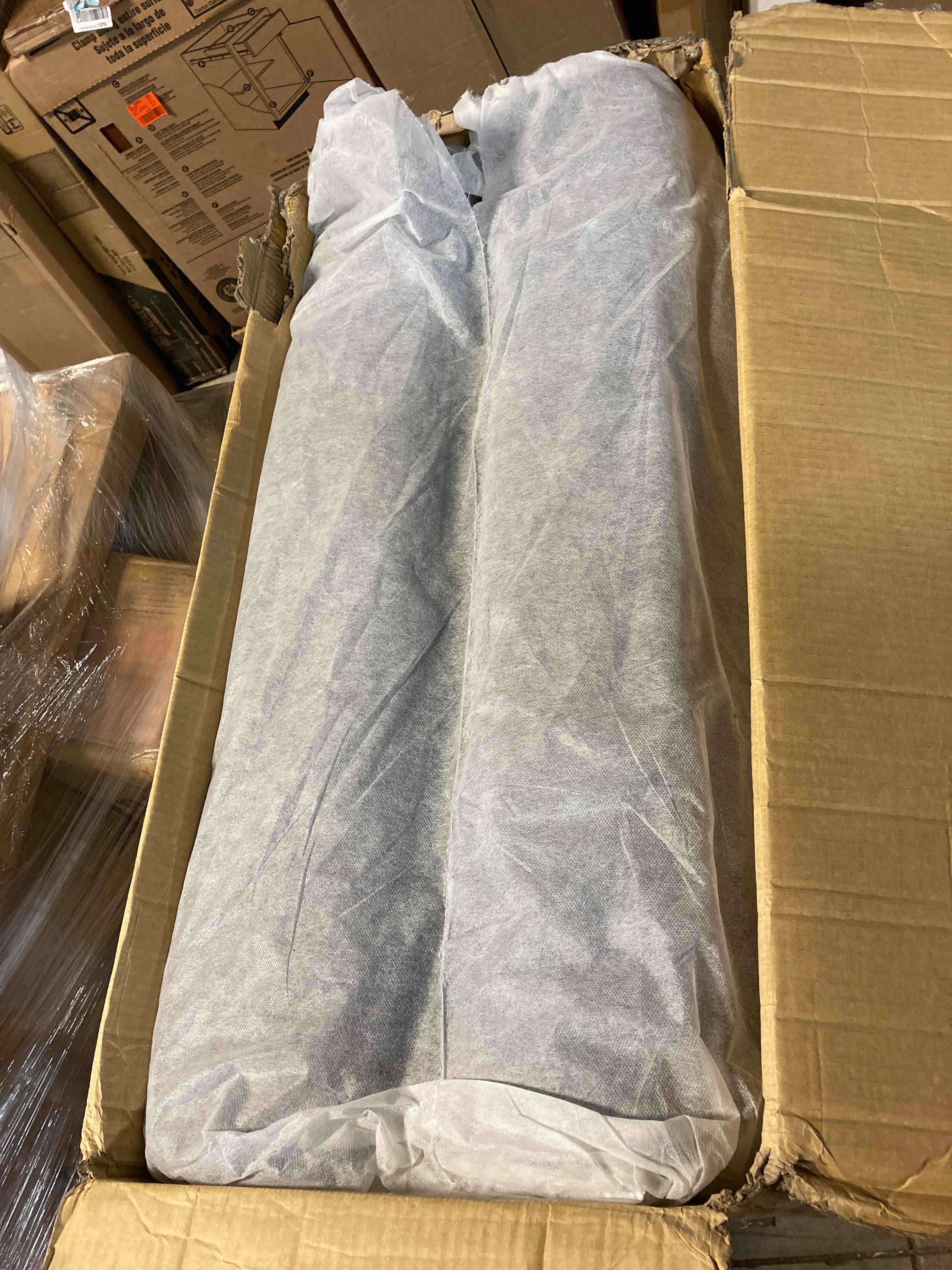 https://s3.amazonaws.com/lotting-images-prod/phillipi/GRN3771095_1687363402952.jpeg