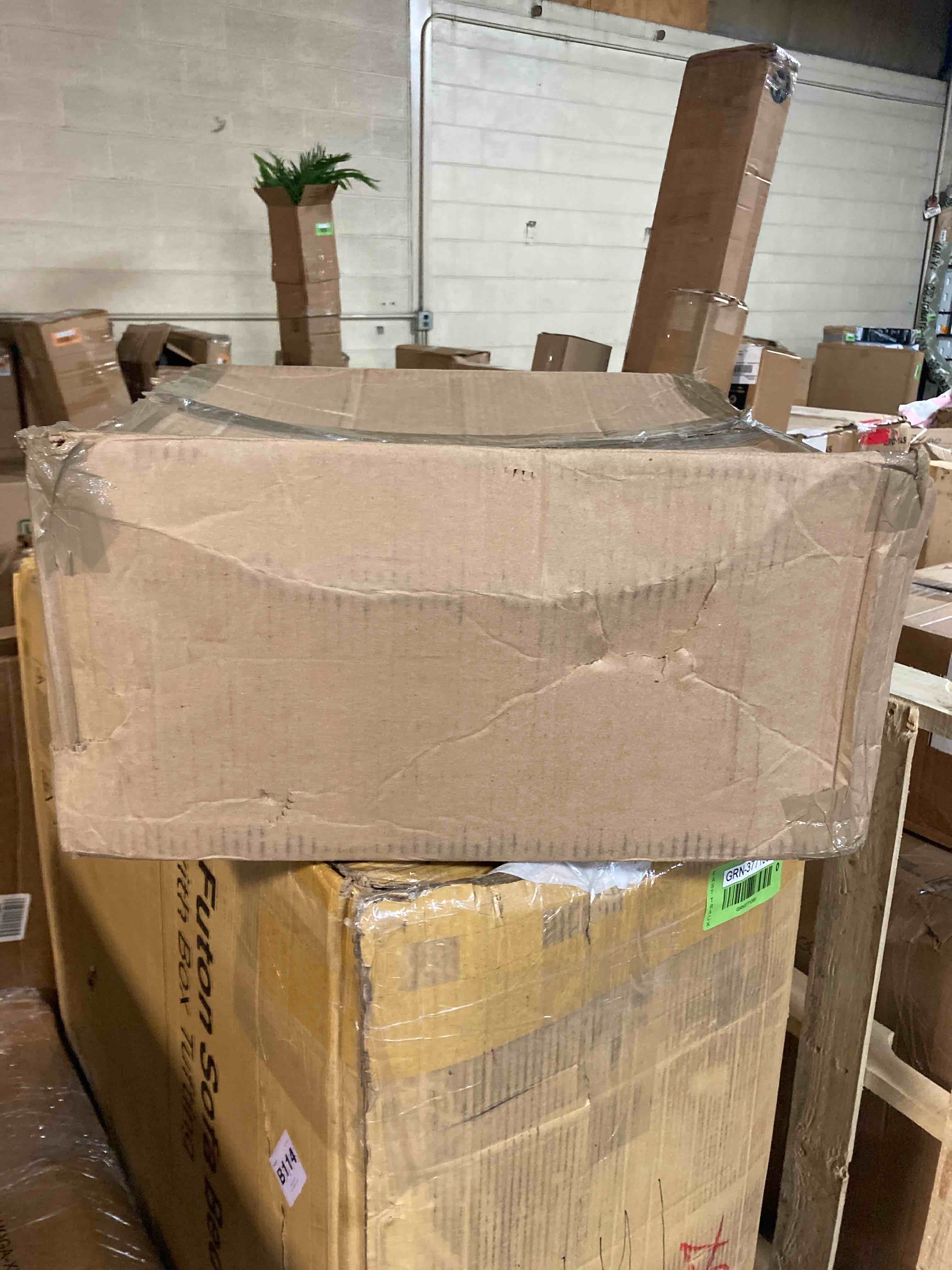 https://s3.amazonaws.com/lotting-images-prod/phillipi/GRN3771103_1687369448678.jpeg