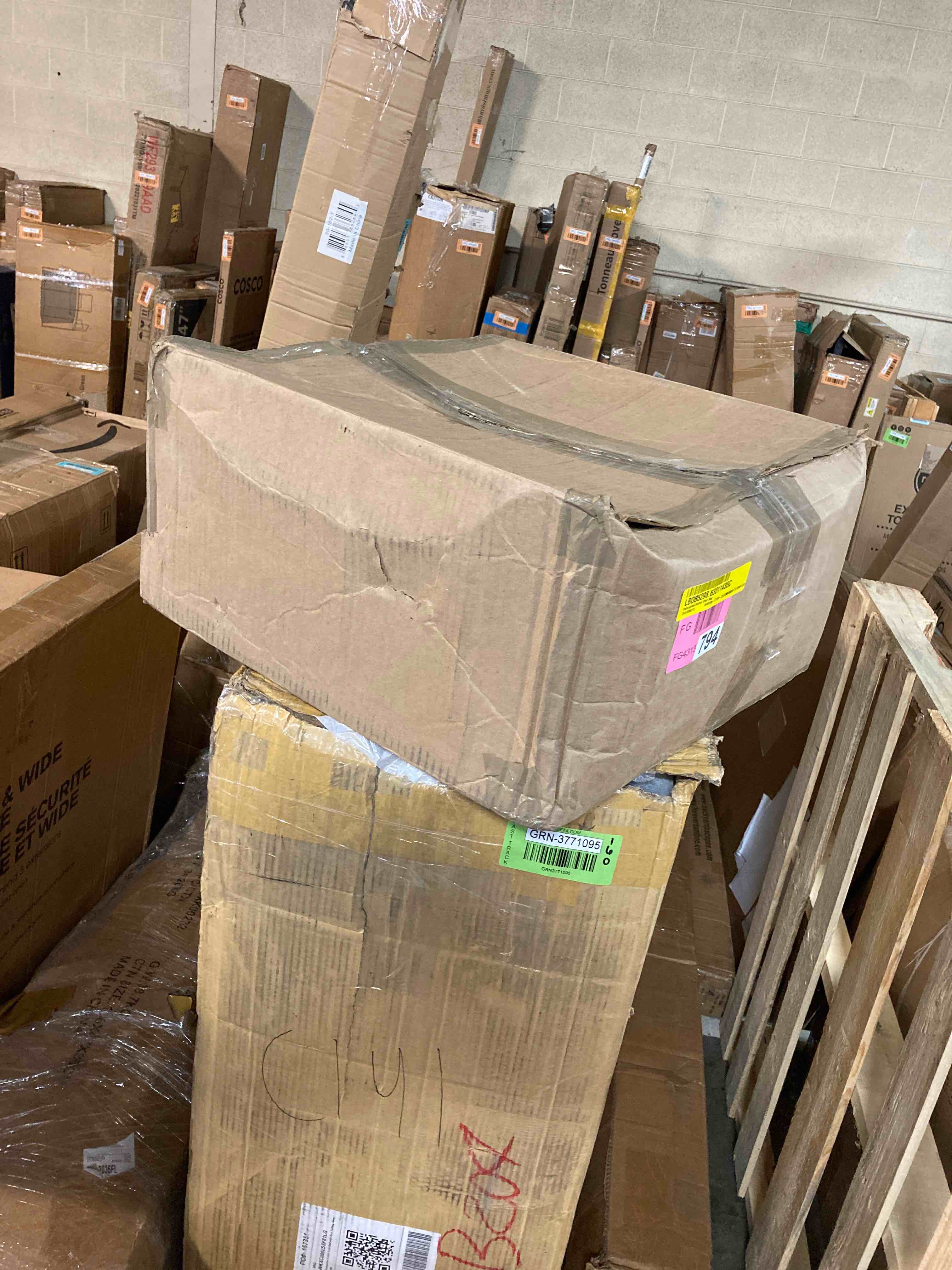 https://s3.amazonaws.com/lotting-images-prod/phillipi/GRN3771103_1687369450858.jpeg