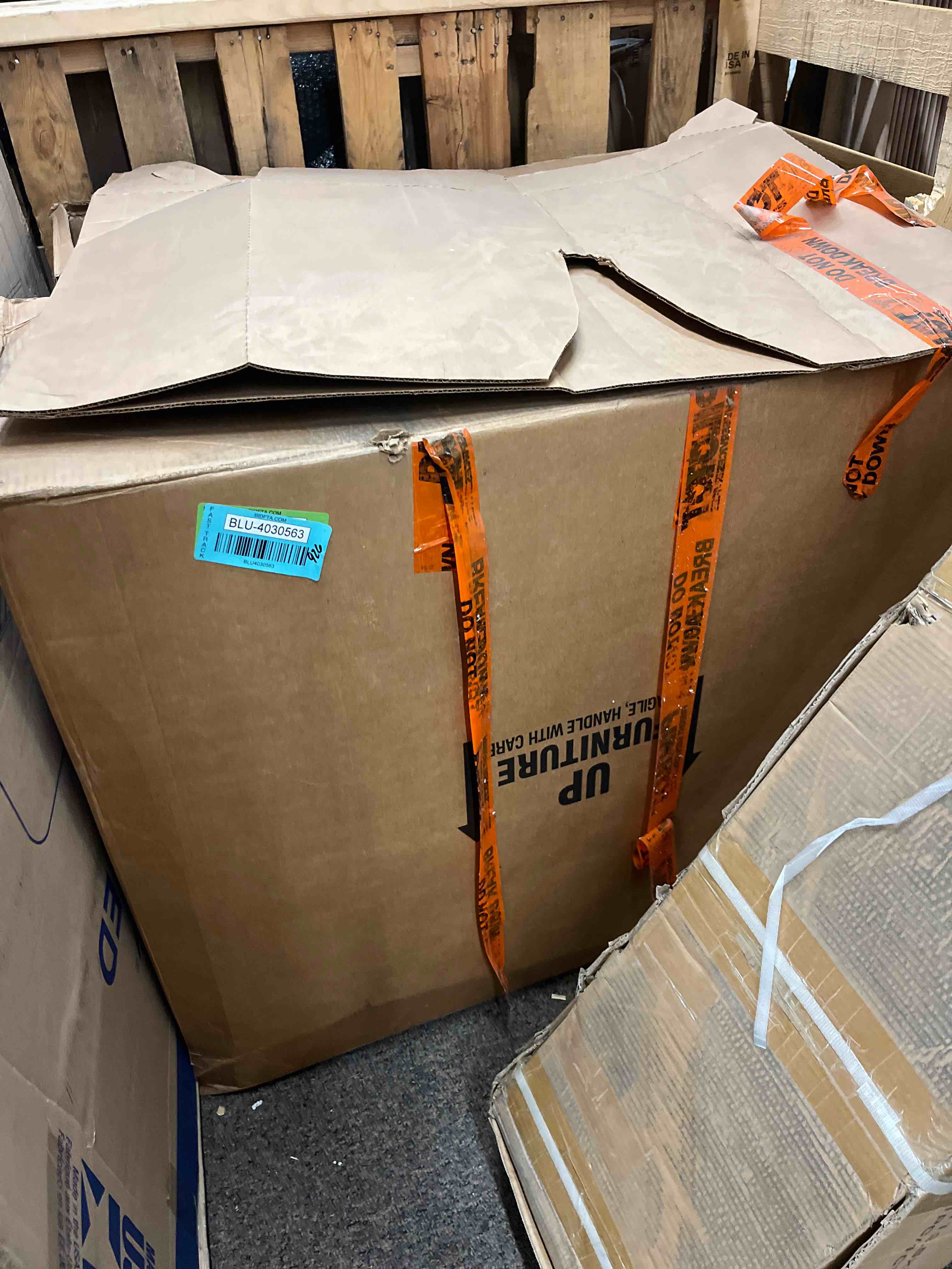 https://s3.amazonaws.com/lotting-images-prod/phillipi/GRN4160222_1686241186561.jpeg
