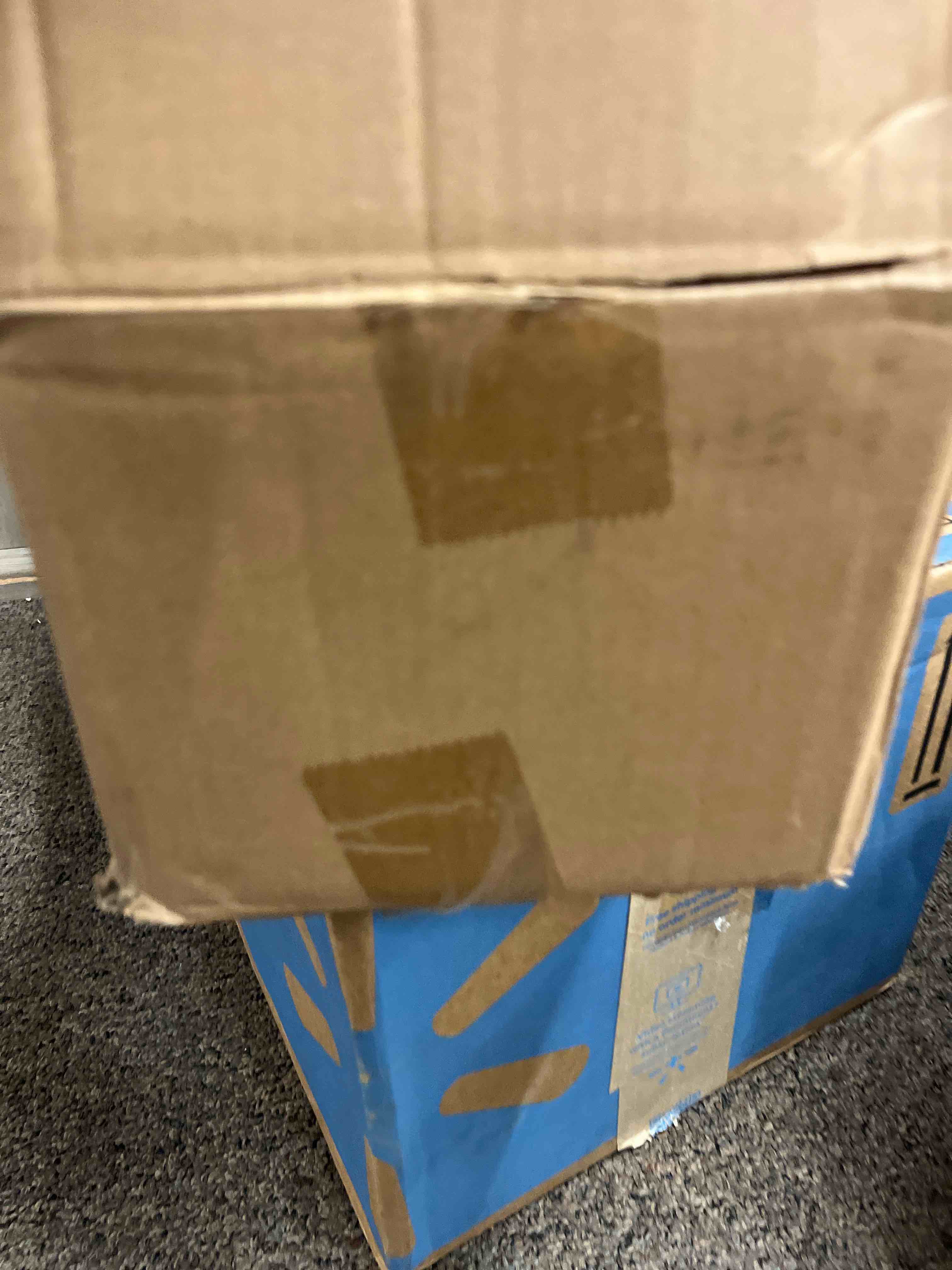 https://s3.amazonaws.com/lotting-images-prod/phillipi/GRN4163353_1692900671026.jpeg