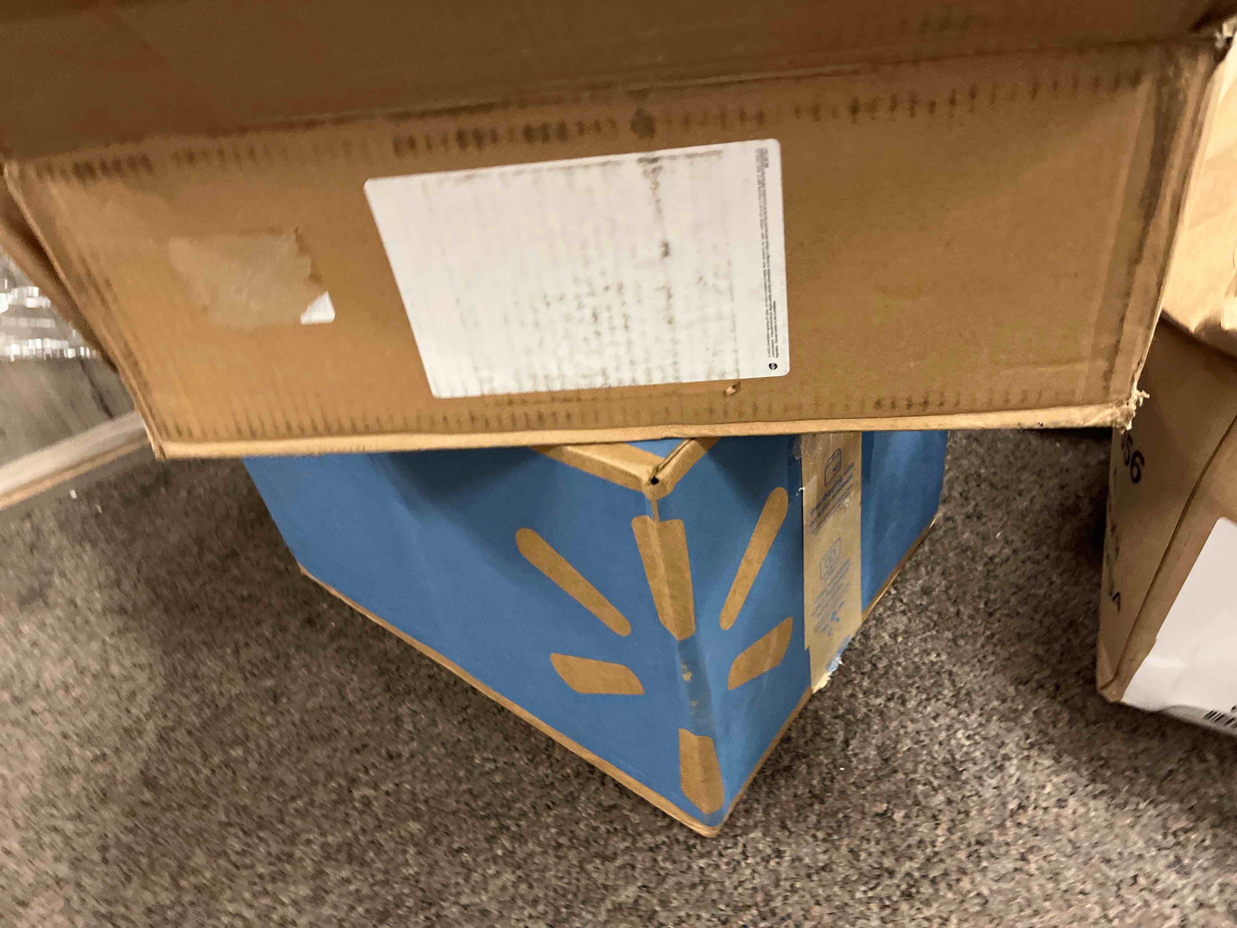 https://s3.amazonaws.com/lotting-images-prod/phillipi/GRN4163353_1692900675330.jpeg