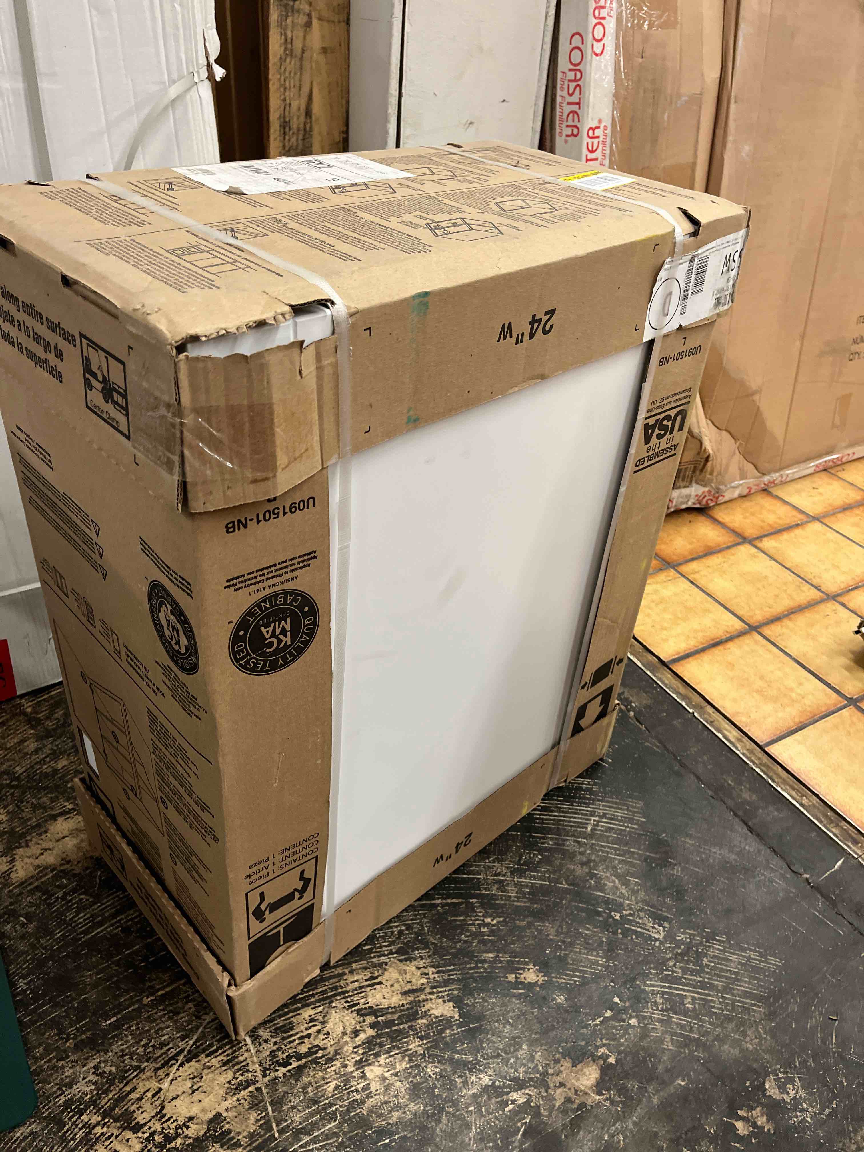 https://s3.amazonaws.com/lotting-images-prod/phillipi/GRN4163595_1694453617746.jpeg