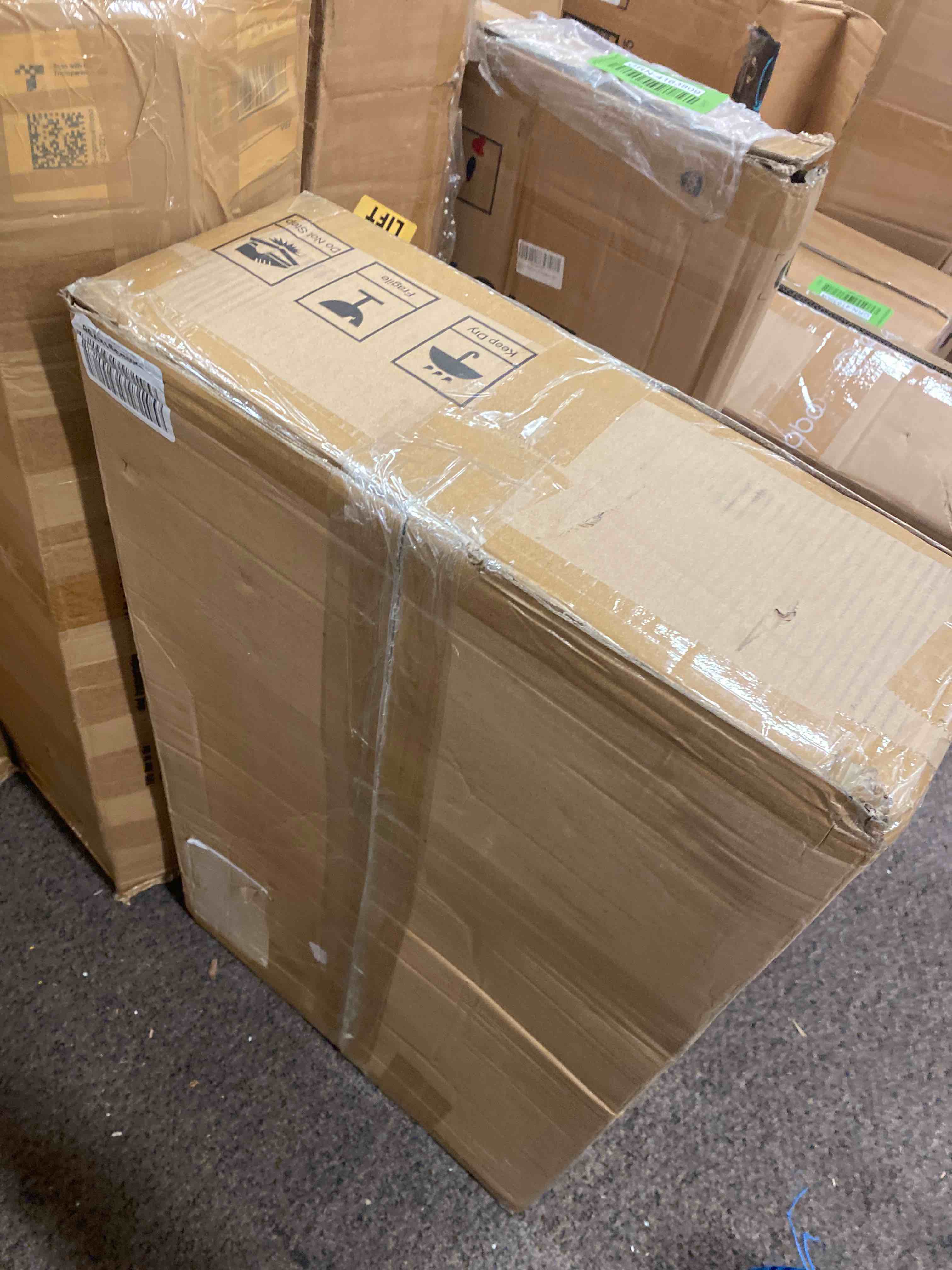 https://s3.amazonaws.com/lotting-images-prod/phillipi/GRN4163815_1693437409600.jpeg