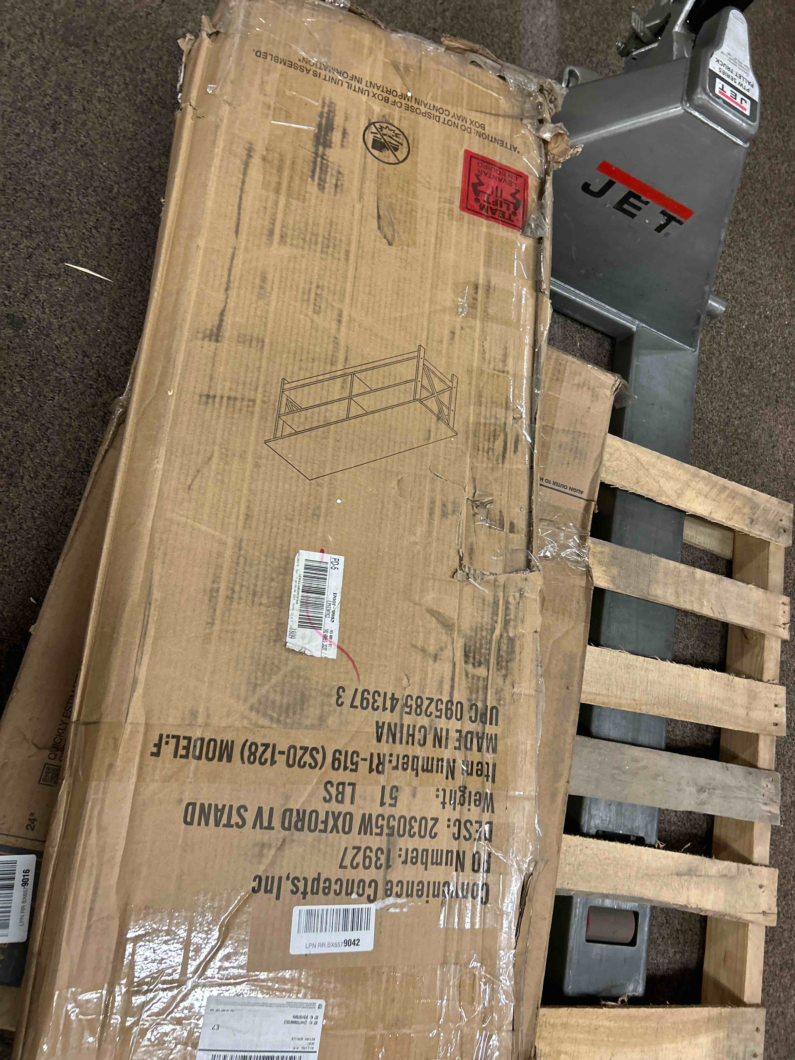 https://s3.amazonaws.com/lotting-images-prod/phillipi/GRN4166205_1683040591491.jpeg