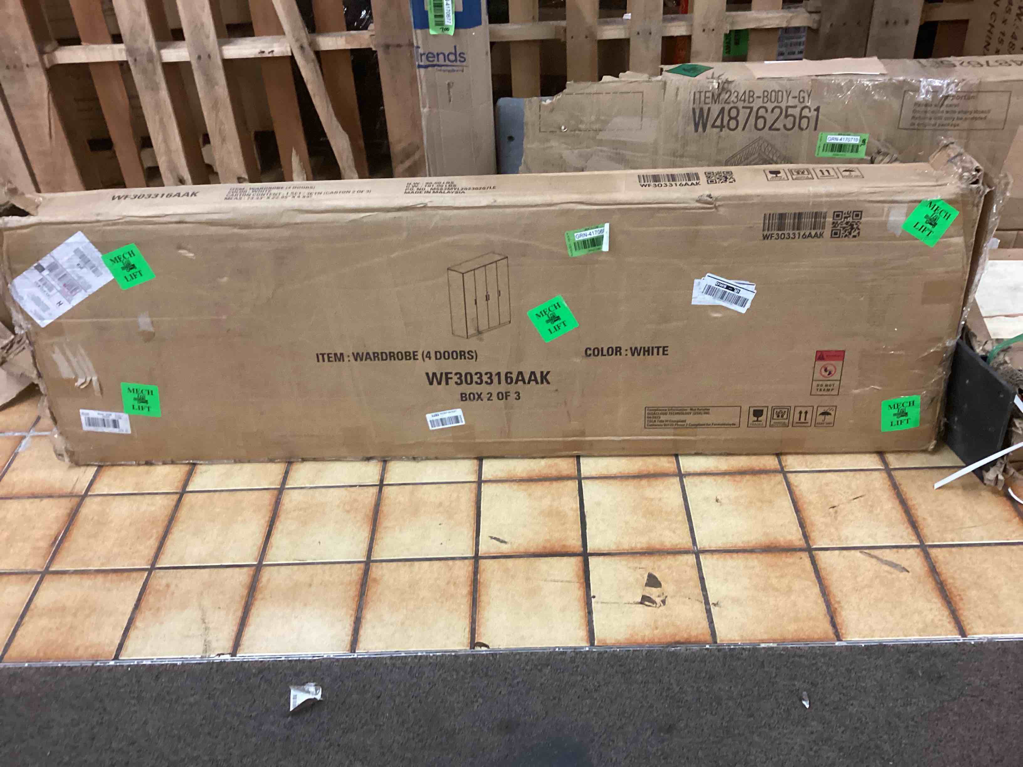 https://s3.amazonaws.com/lotting-images-prod/phillipi/GRN4170681_1696446674948.jpeg