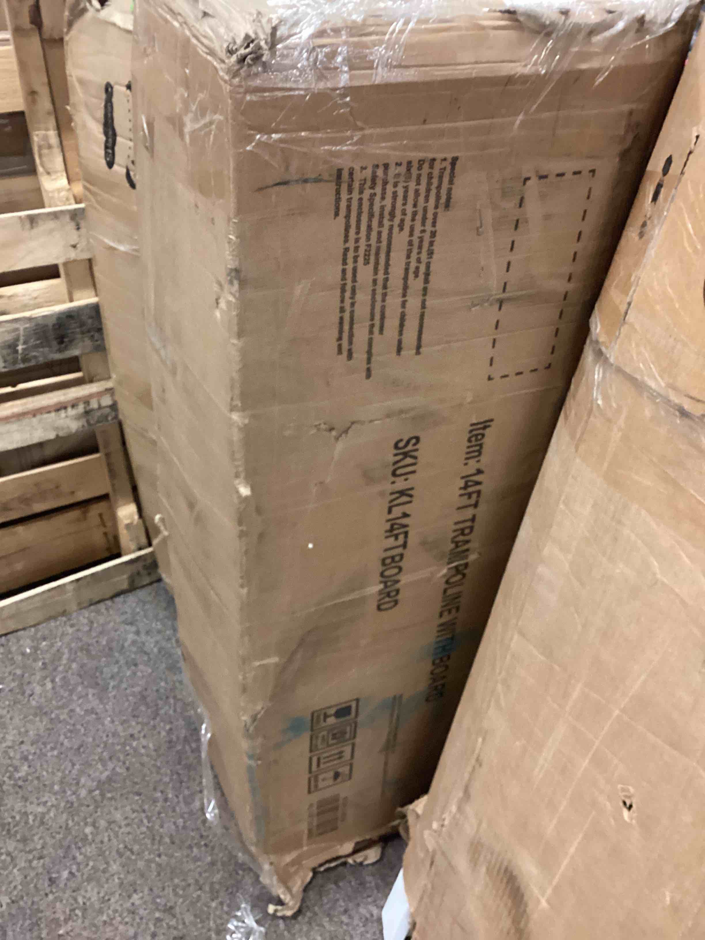 https://s3.amazonaws.com/lotting-images-prod/phillipi/GRN4171219_1696866775102.jpeg