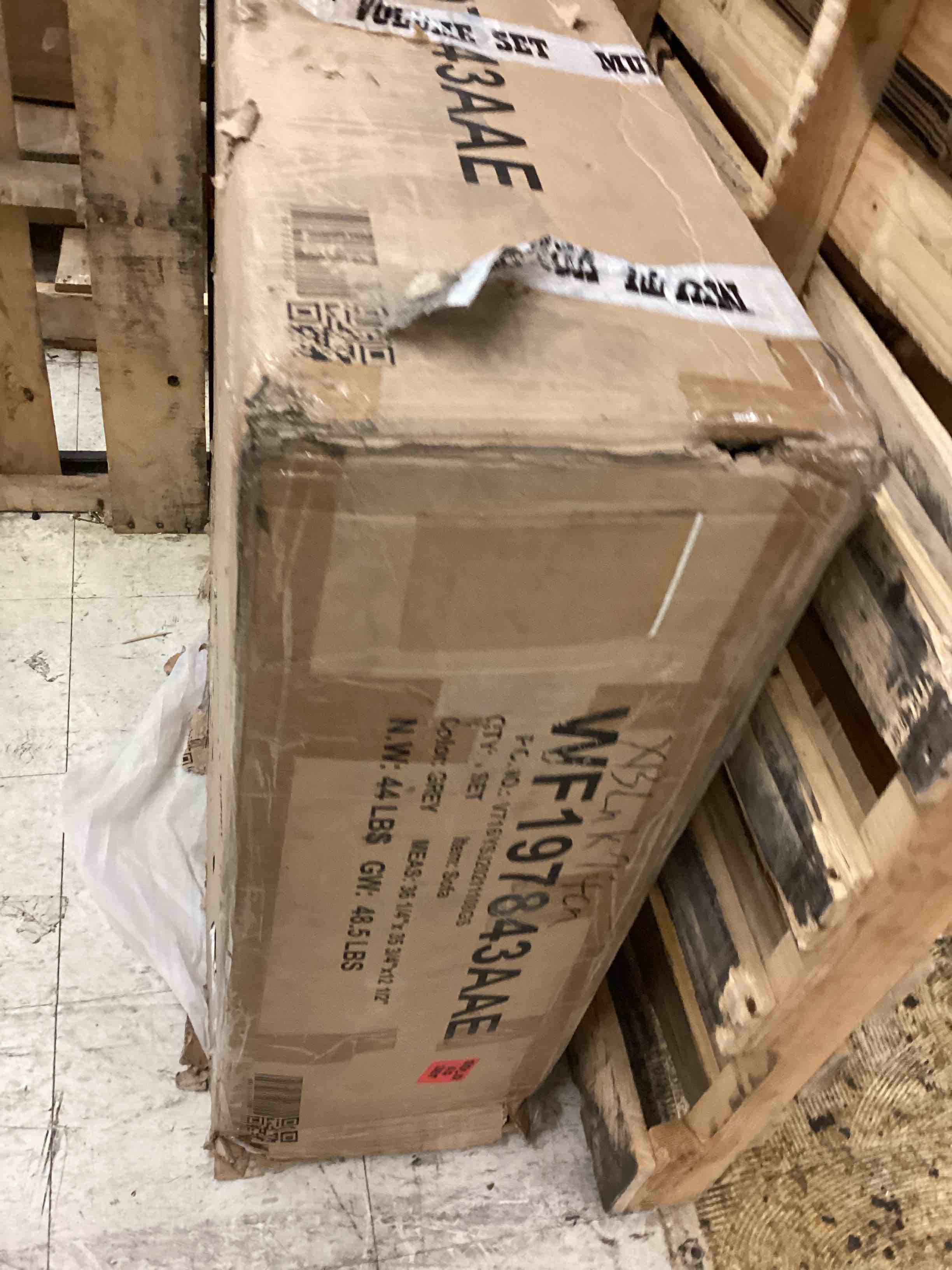 https://s3.amazonaws.com/lotting-images-prod/phillipi/GRN4171249_1696953838497.jpeg