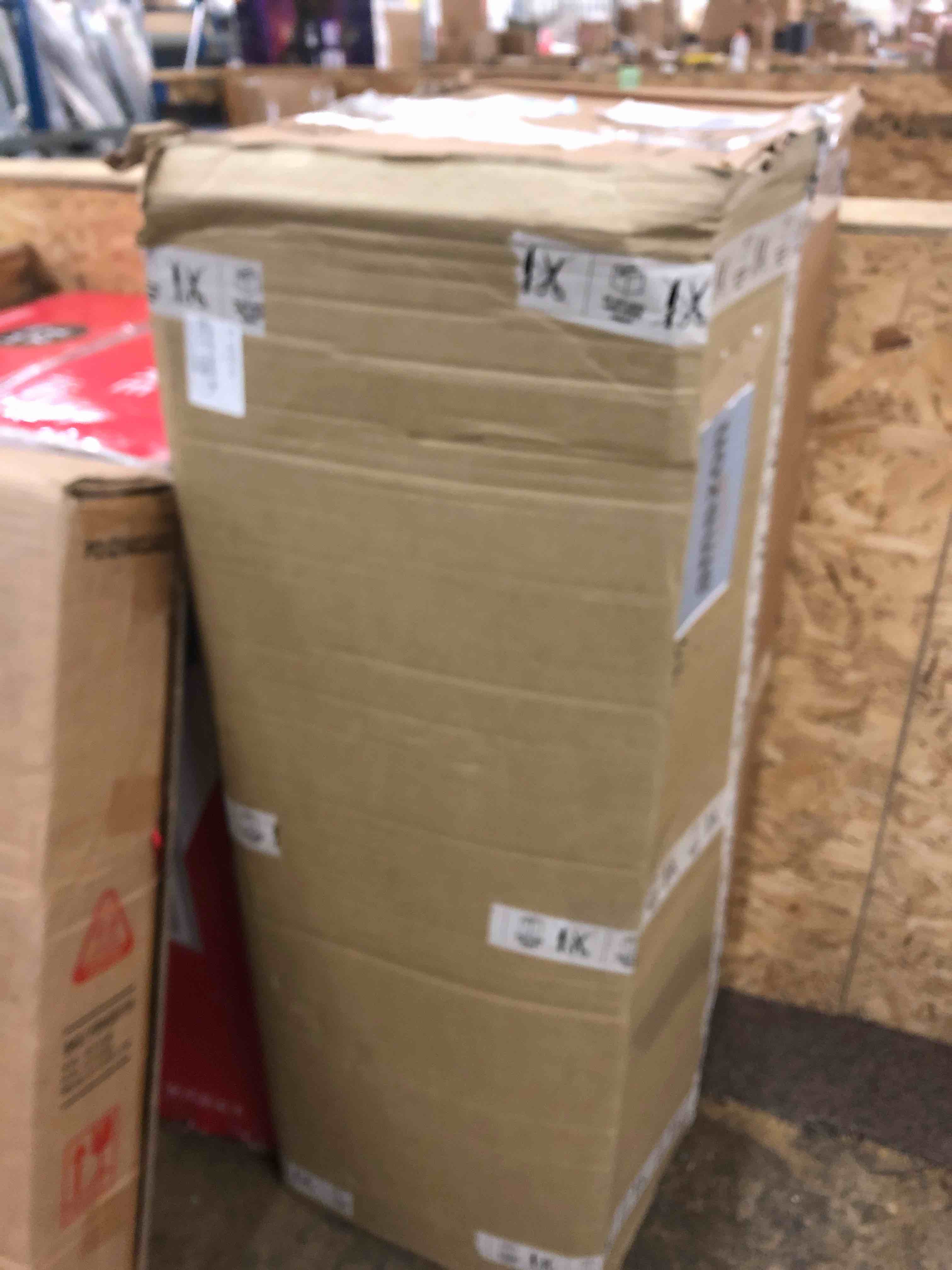 https://s3.amazonaws.com/lotting-images-prod/phillipi/GRN4358888_1735316137472.jpeg