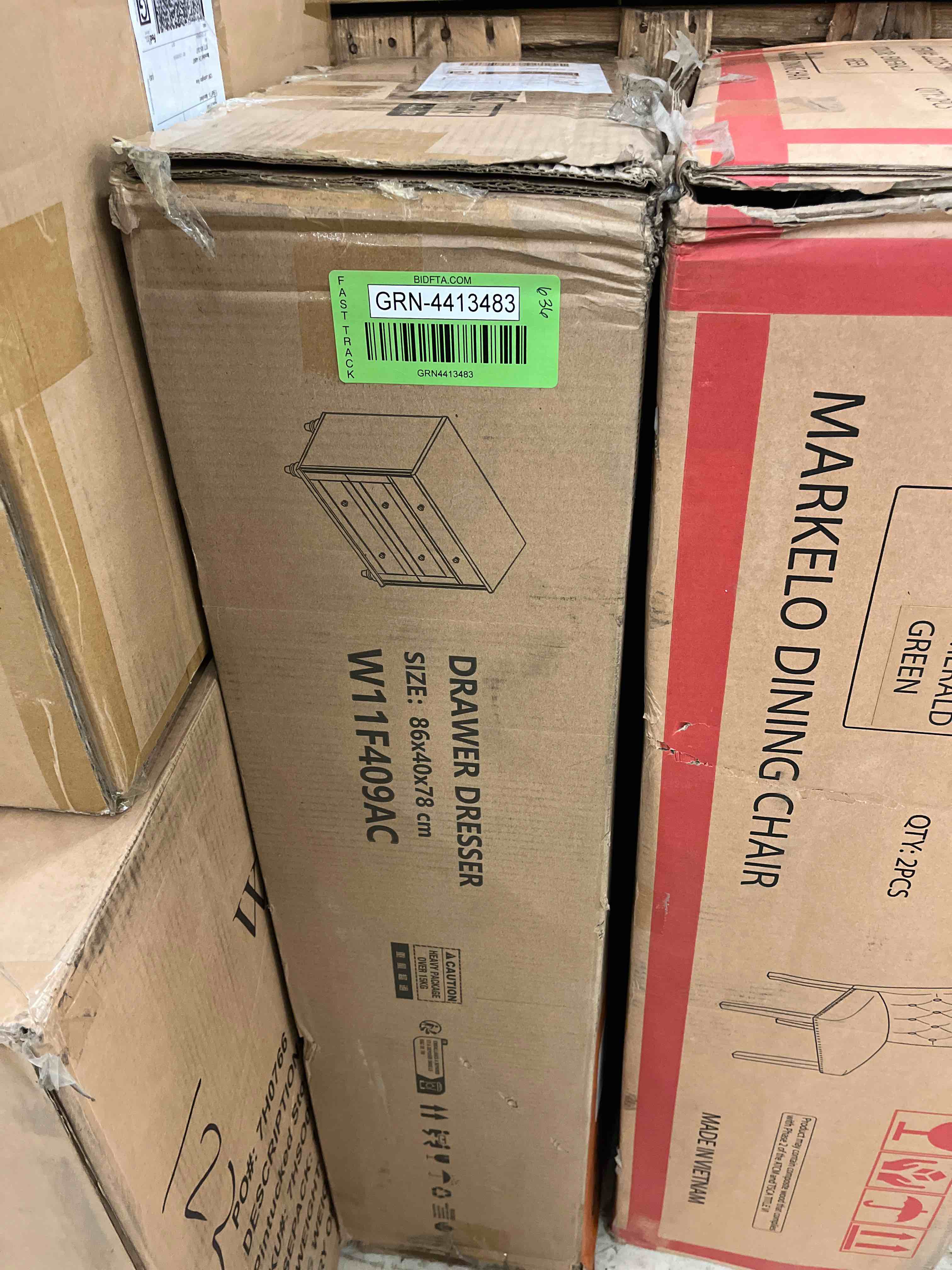 https://s3.amazonaws.com/lotting-images-prod/phillipi/GRN4413483_1724956838830.jpeg
