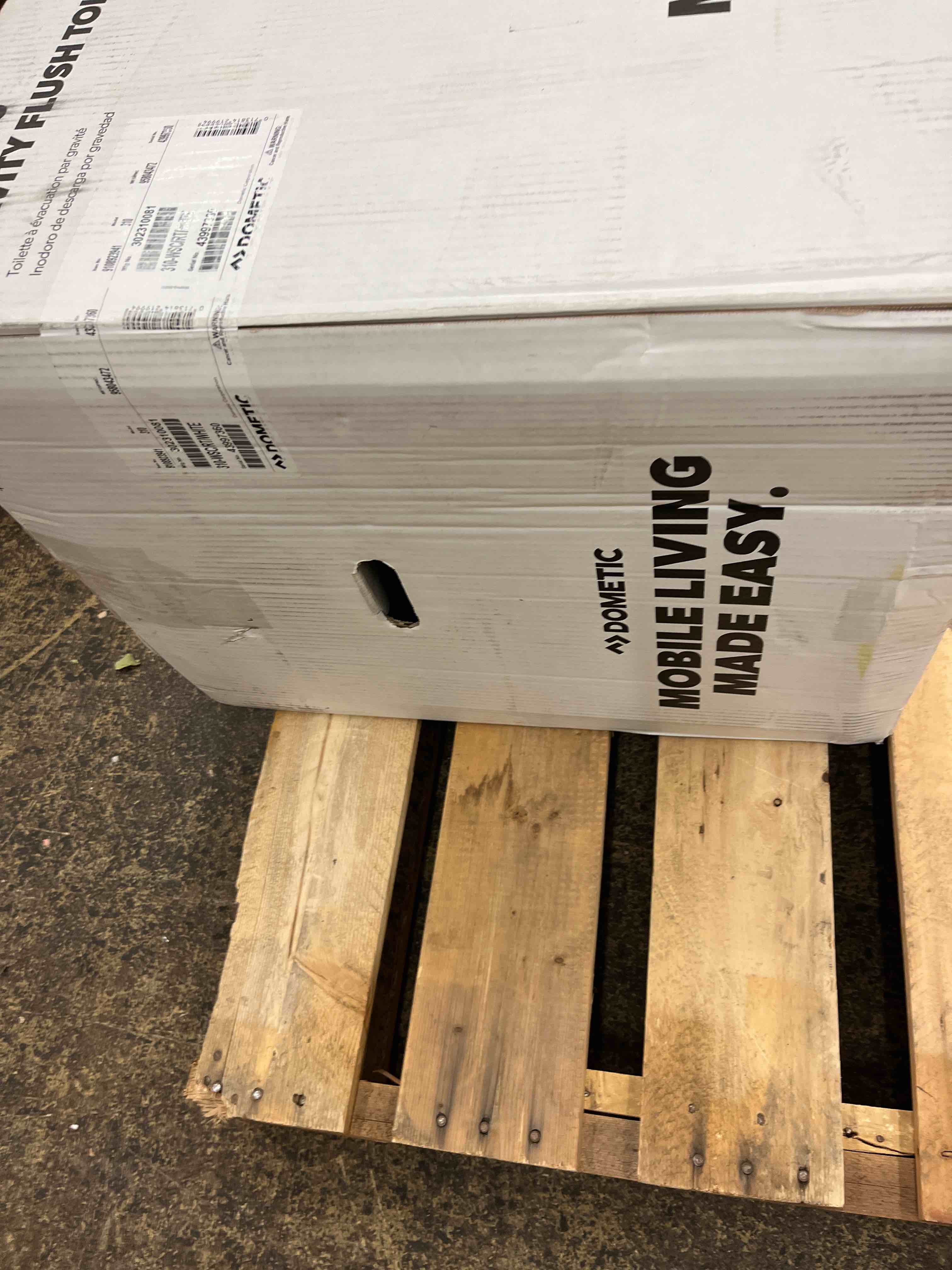 https://s3.amazonaws.com/lotting-images-prod/phillipi/GRN4415371_1731083967283.jpeg