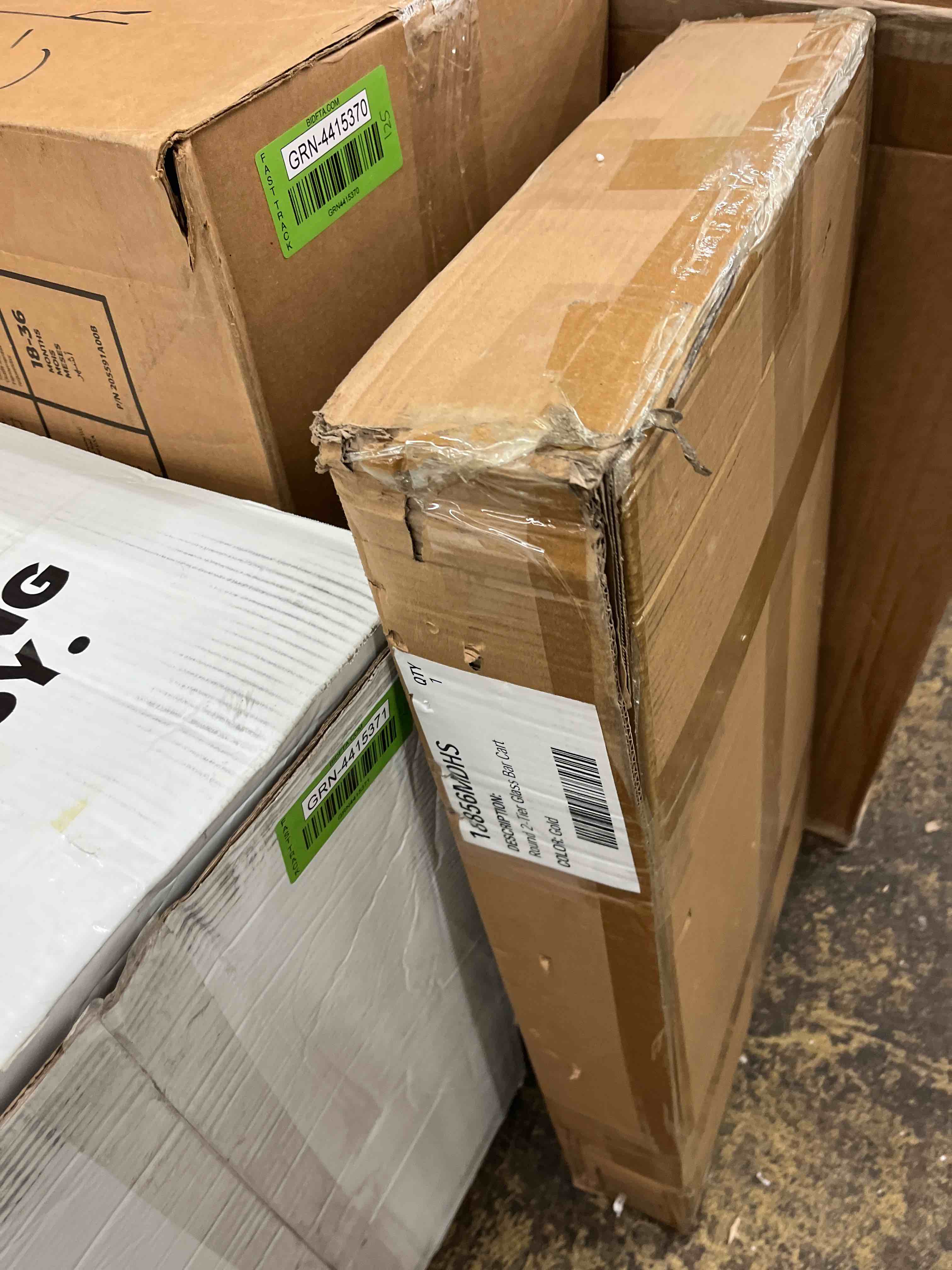 https://s3.amazonaws.com/lotting-images-prod/phillipi/GRN4415372_1731084078855.jpeg