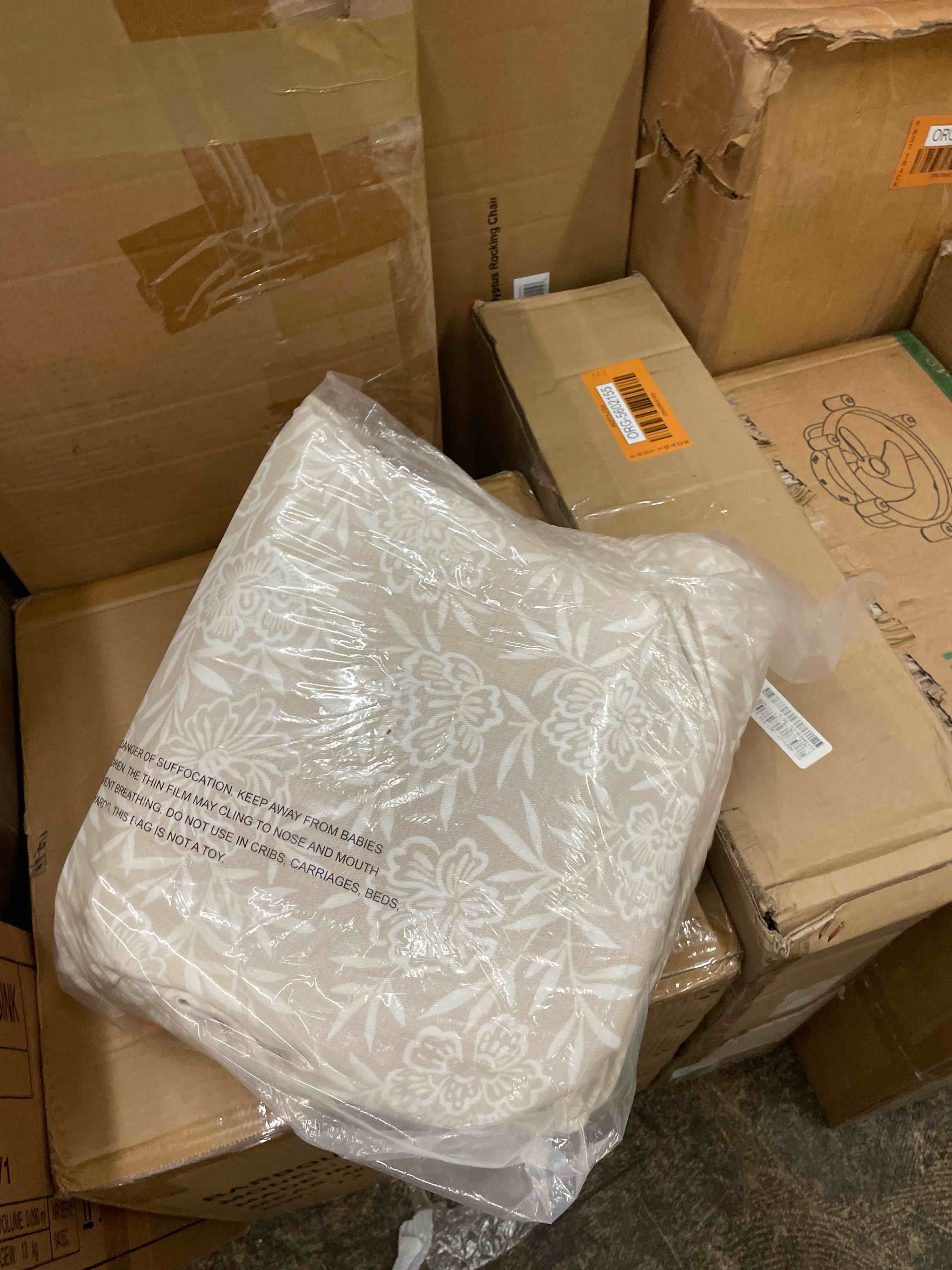 https://s3.amazonaws.com/lotting-images-prod/phillipi/GRN4415573_1731686686309.jpeg