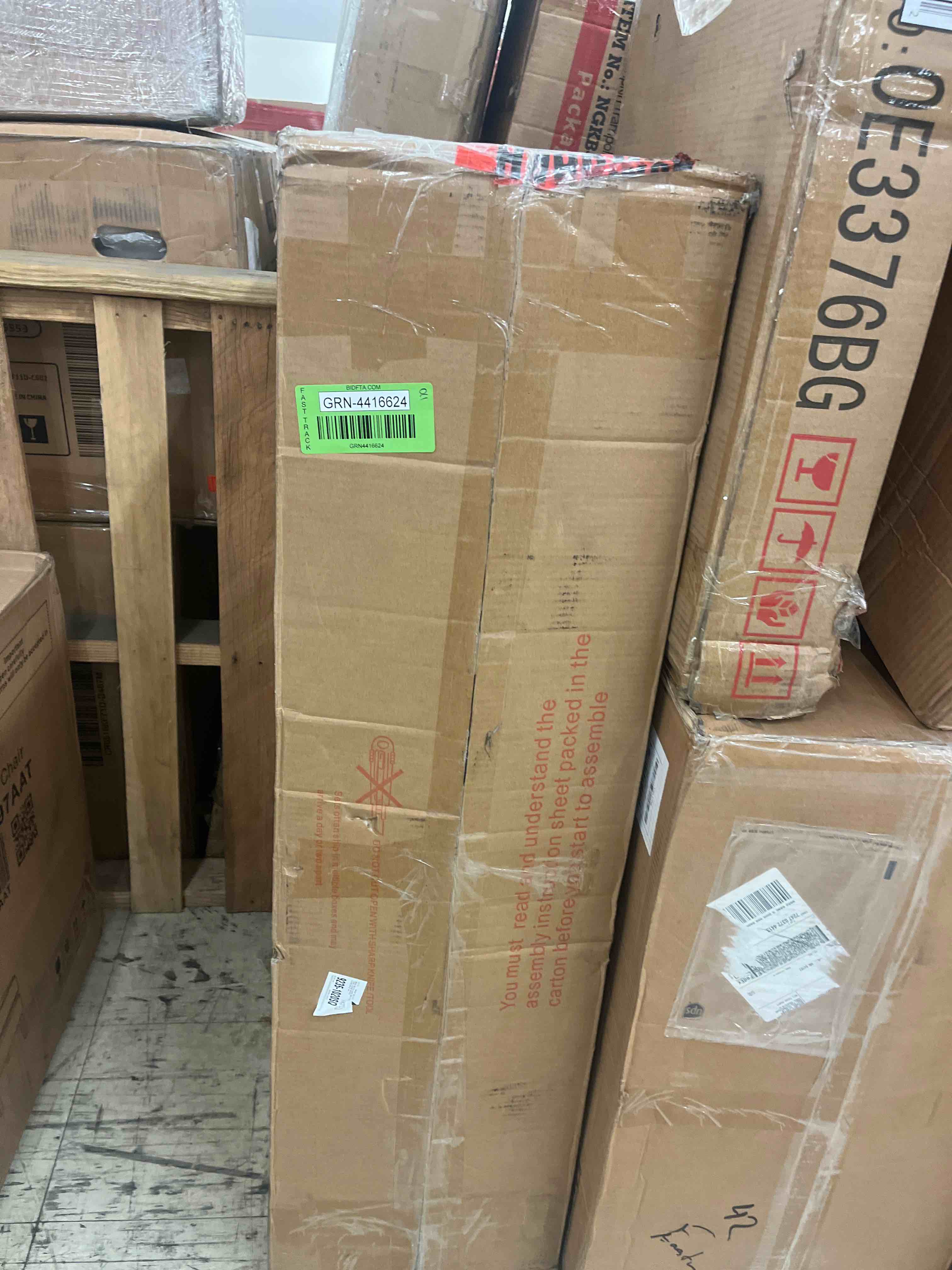 https://s3.amazonaws.com/lotting-images-prod/phillipi/GRN4416624_1729713127969.jpeg