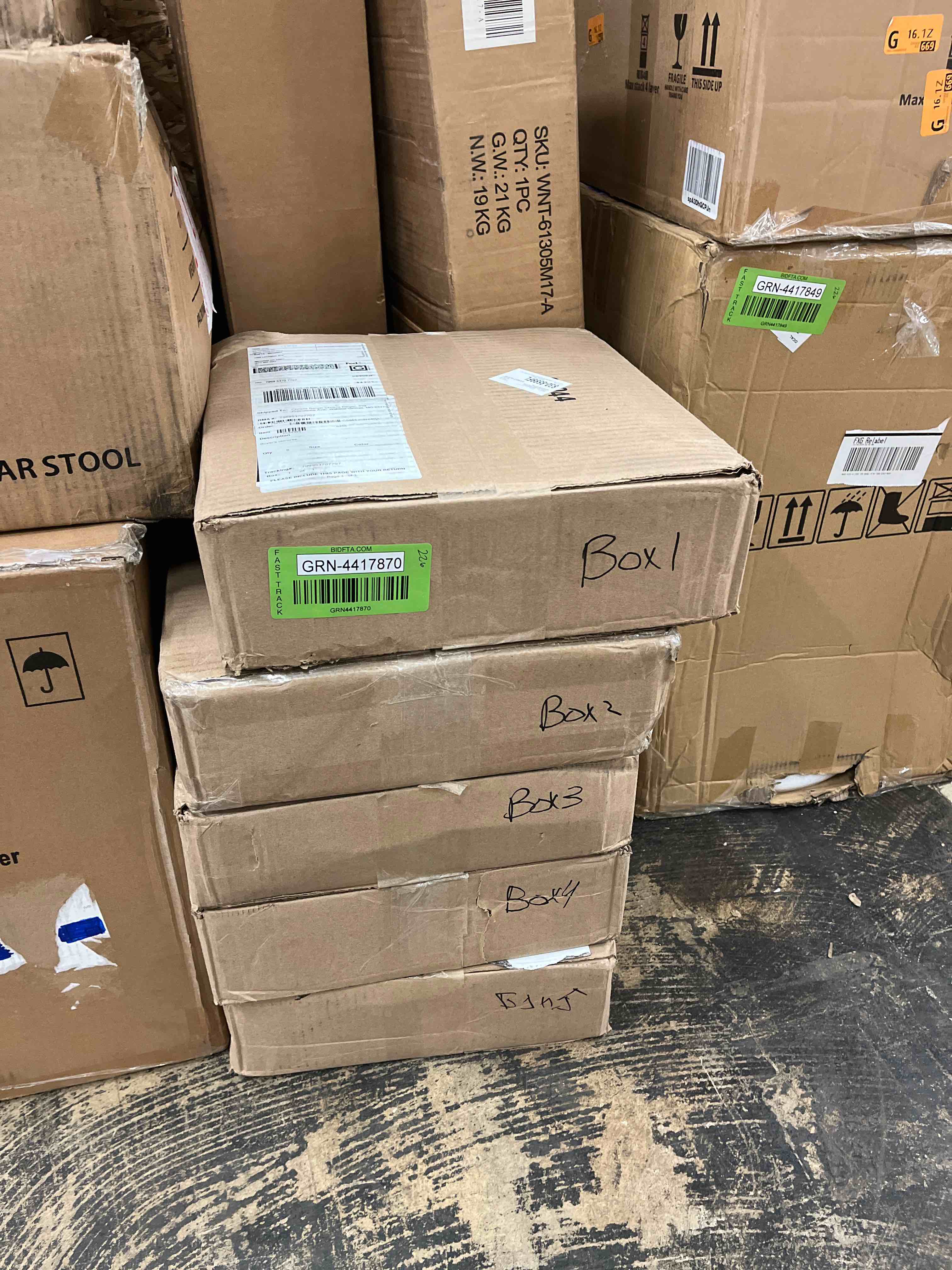 https://s3.amazonaws.com/lotting-images-prod/phillipi/GRN4417870_1732222712565.jpeg