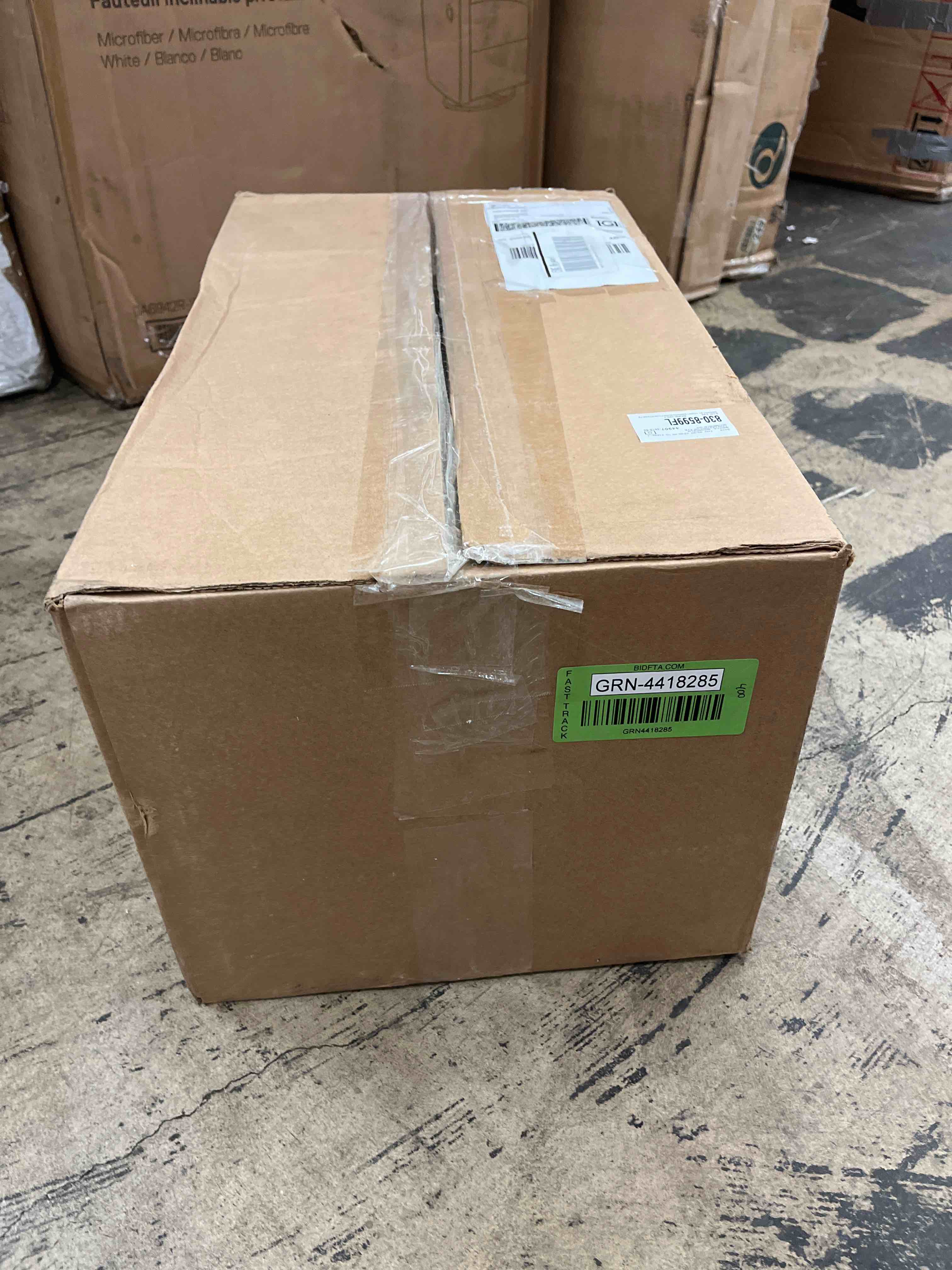 https://s3.amazonaws.com/lotting-images-prod/phillipi/GRN4418285_1721837525667.jpeg