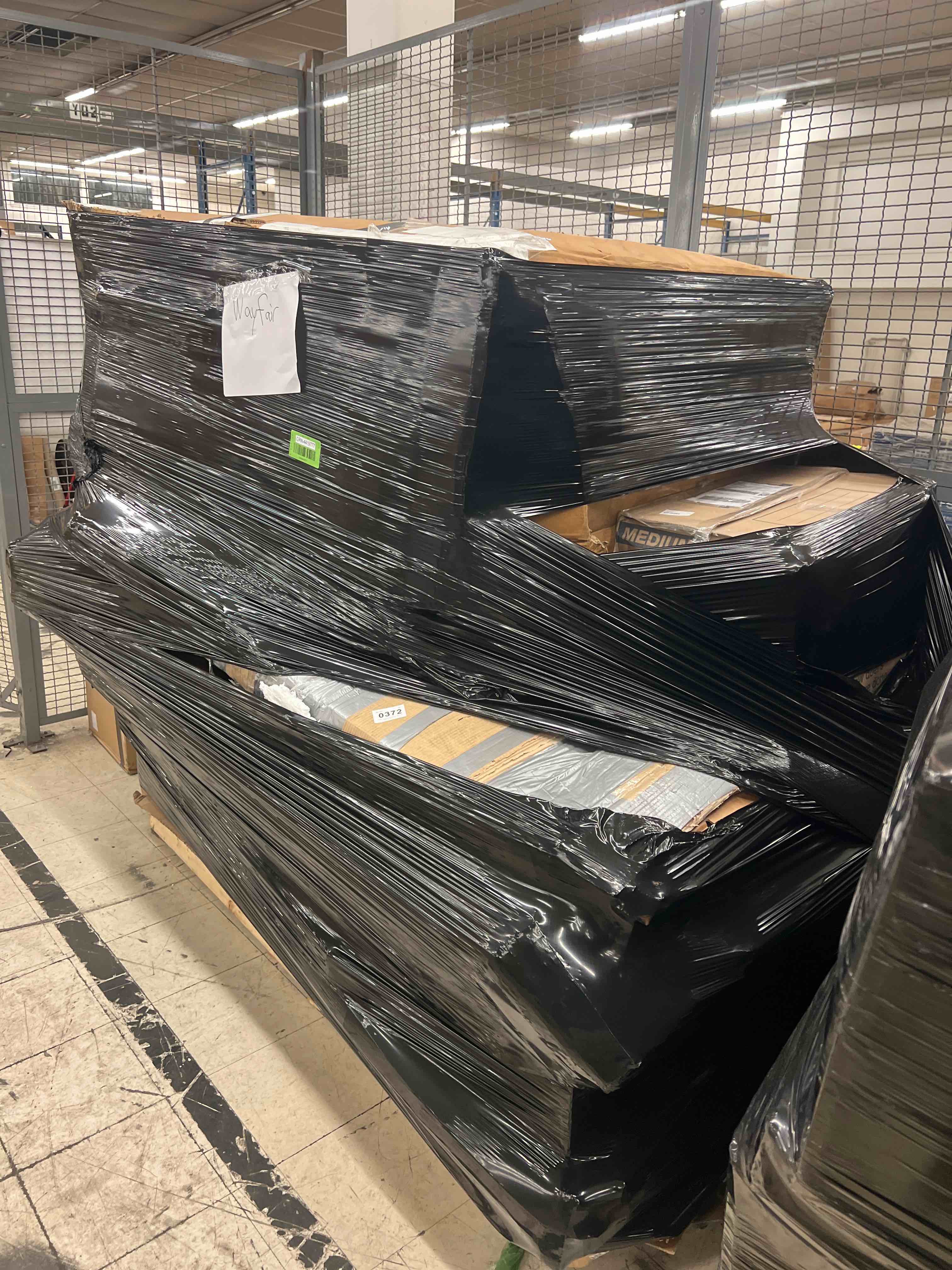 https://s3.amazonaws.com/lotting-images-prod/phillipi/GRN4419777_1717525983217.jpeg