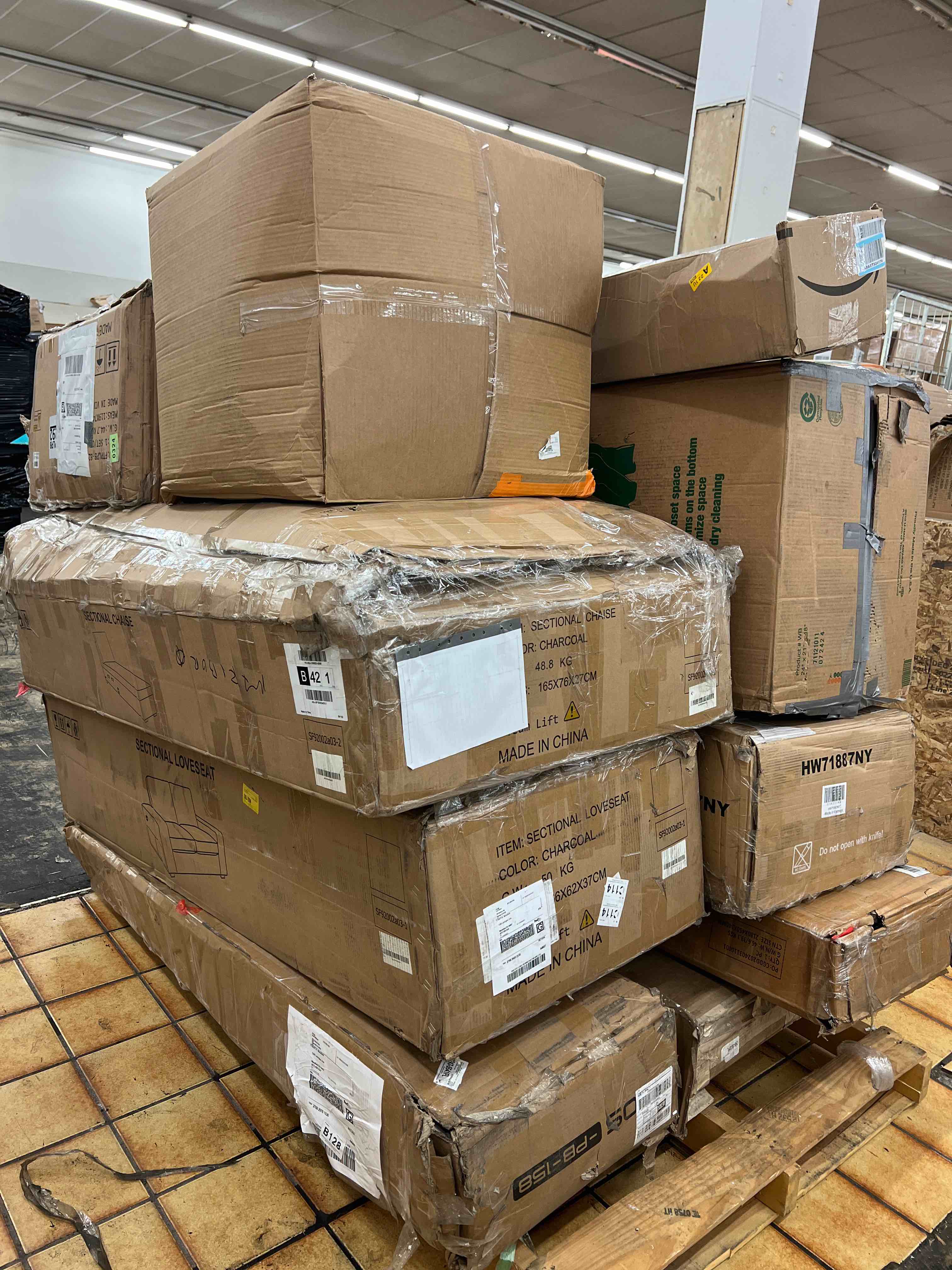 https://s3.amazonaws.com/lotting-images-prod/phillipi/GRN4421381_1729788755181.jpeg
