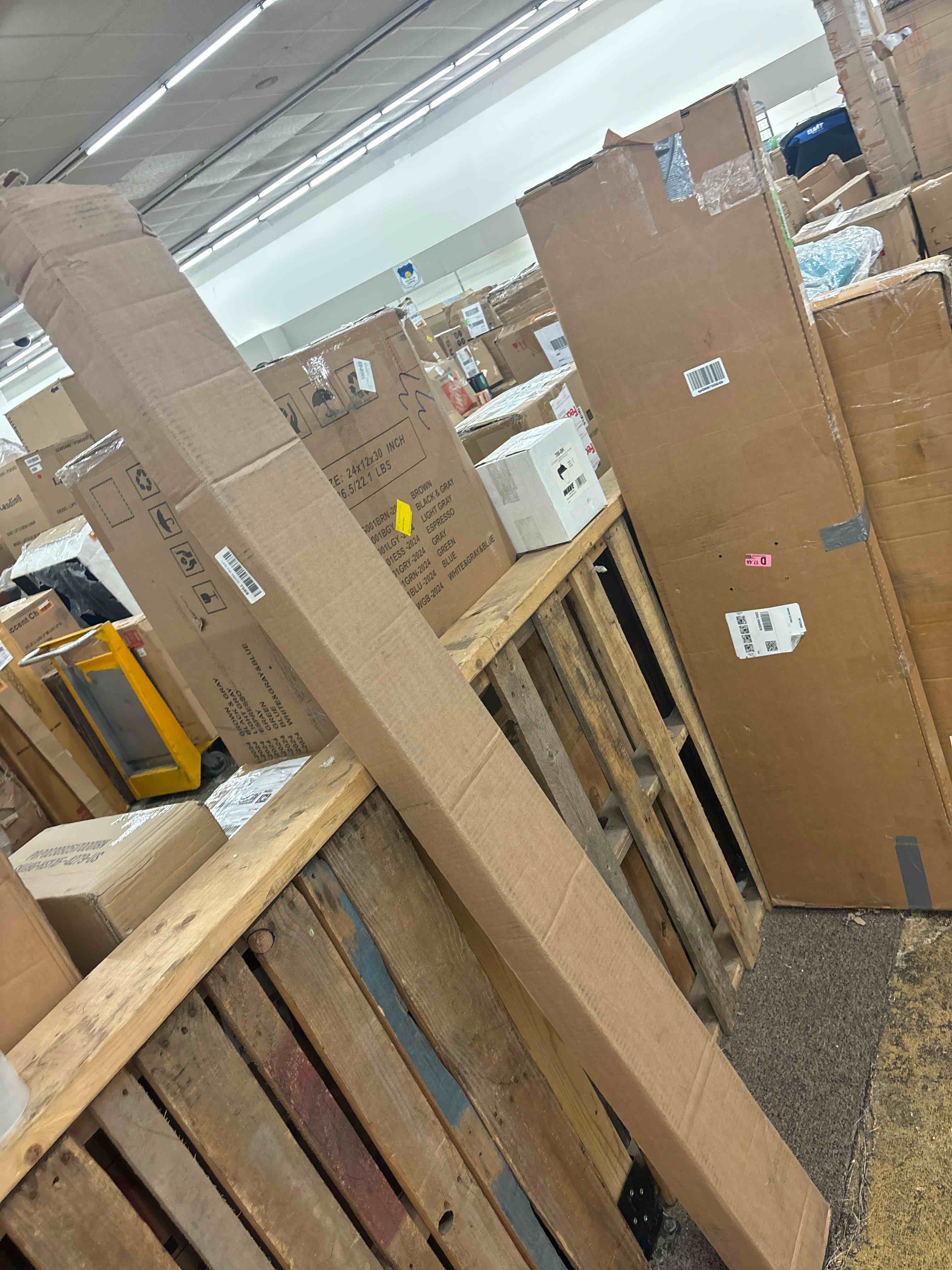 https://s3.amazonaws.com/lotting-images-prod/phillipi/GRN4422868_1721883898876.jpeg