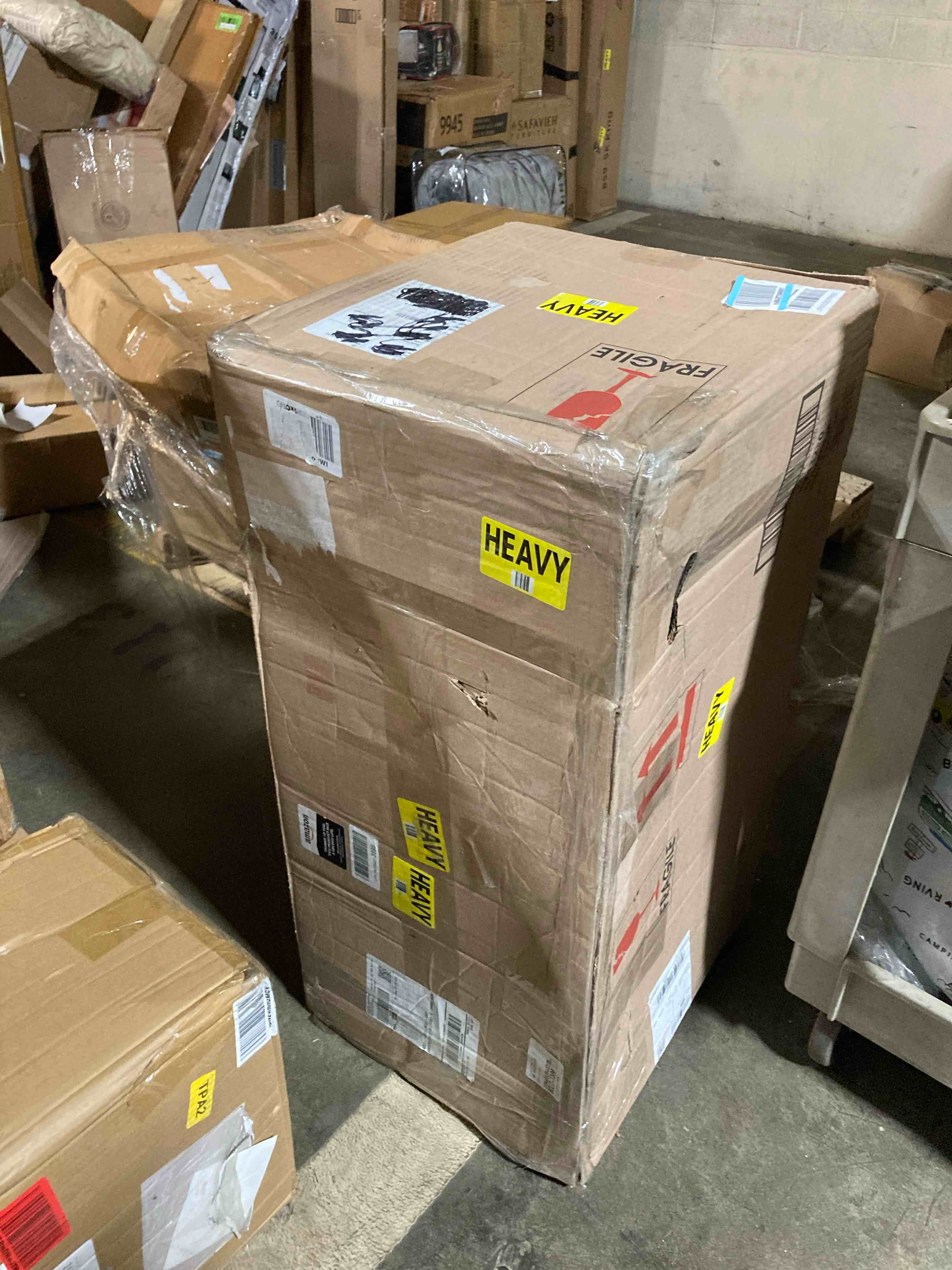 https://s3.amazonaws.com/lotting-images-prod/phillipi/GRN4774039_1731518946496.jpeg