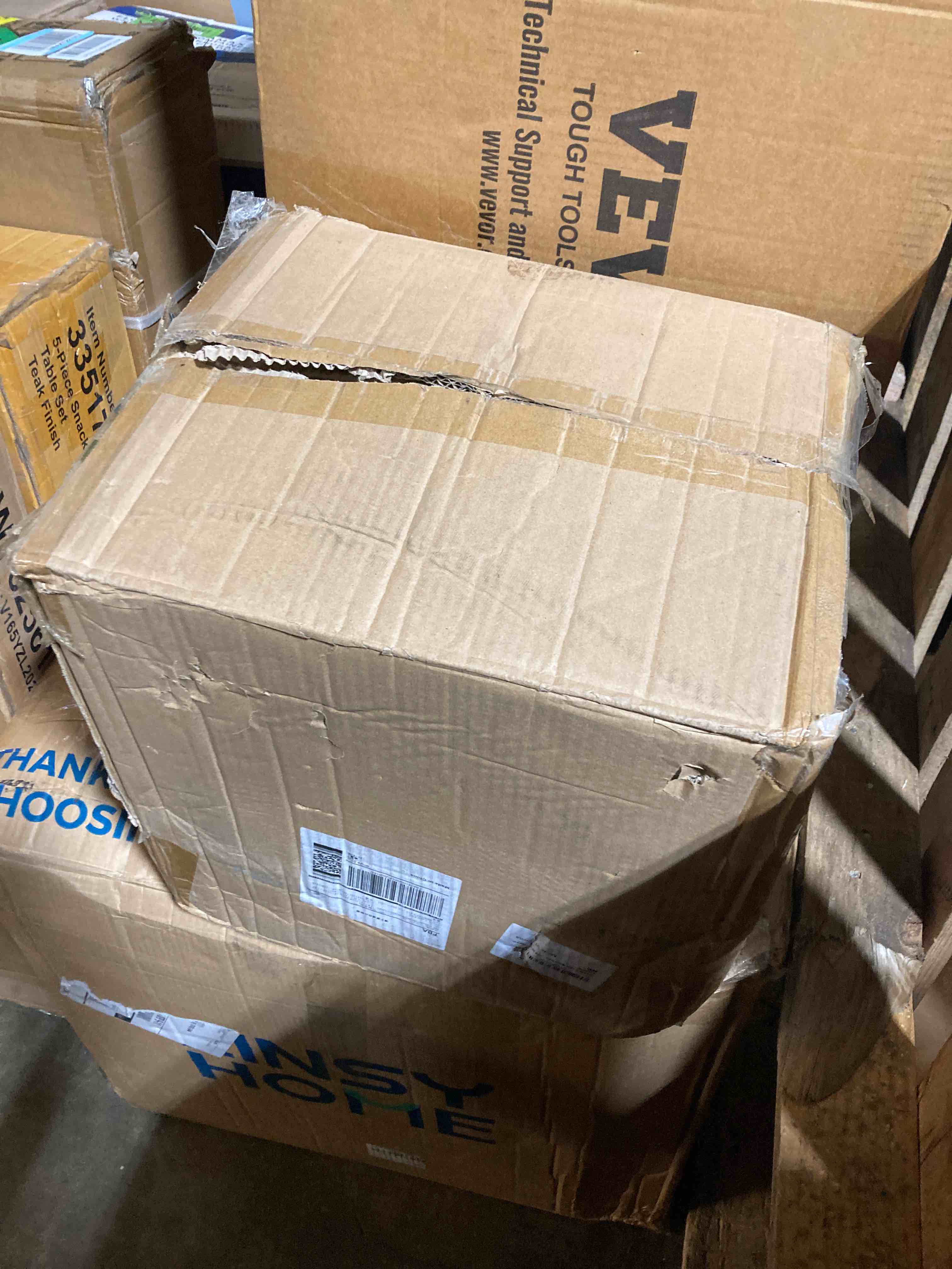 https://s3.amazonaws.com/lotting-images-prod/phillipi/GRN4774049_1731519805437.jpeg