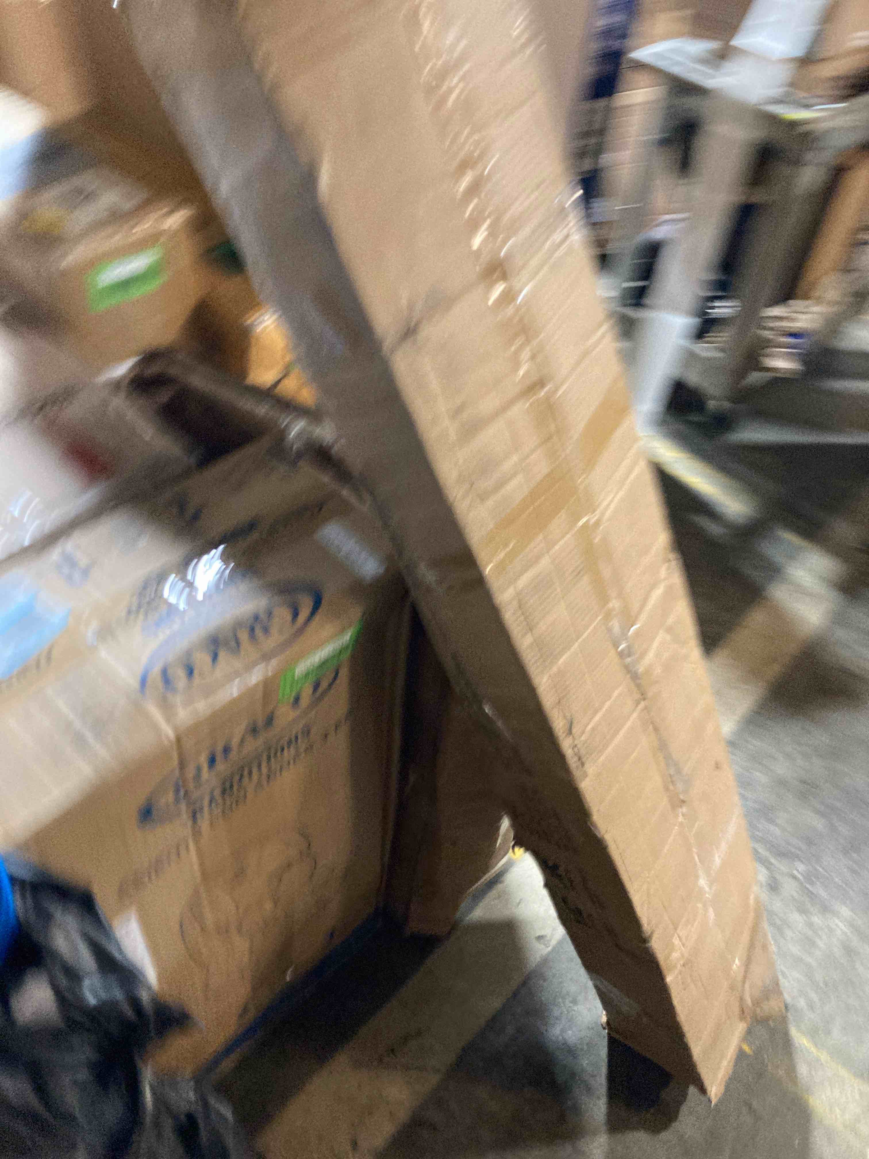 https://s3.amazonaws.com/lotting-images-prod/phillipi/GRN4774051_1731520064150.jpeg