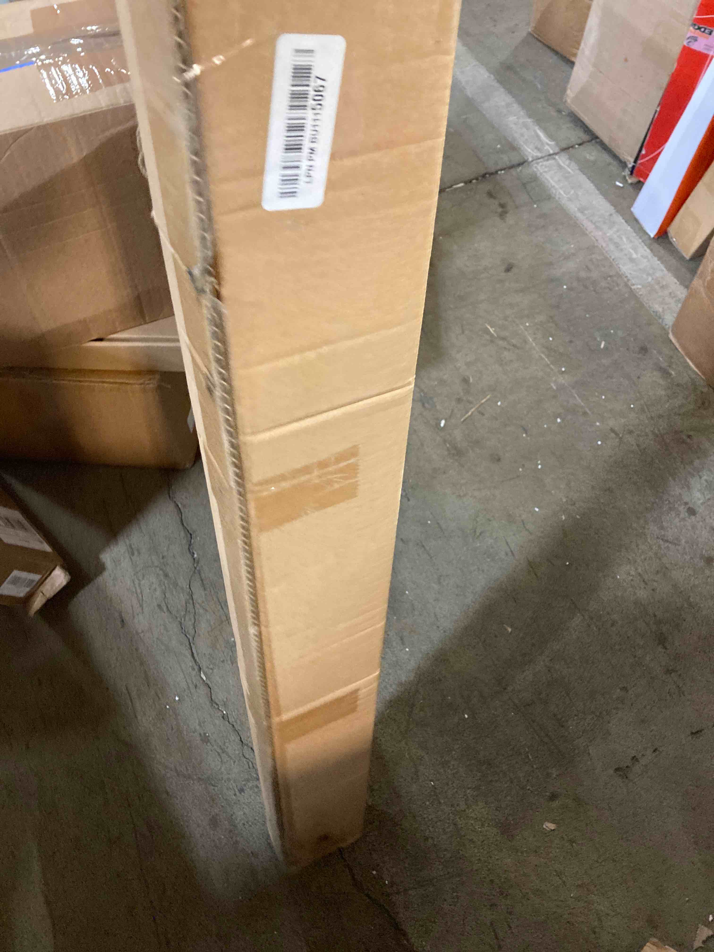 https://s3.amazonaws.com/lotting-images-prod/phillipi/GRN4776597_1715873077647.jpeg