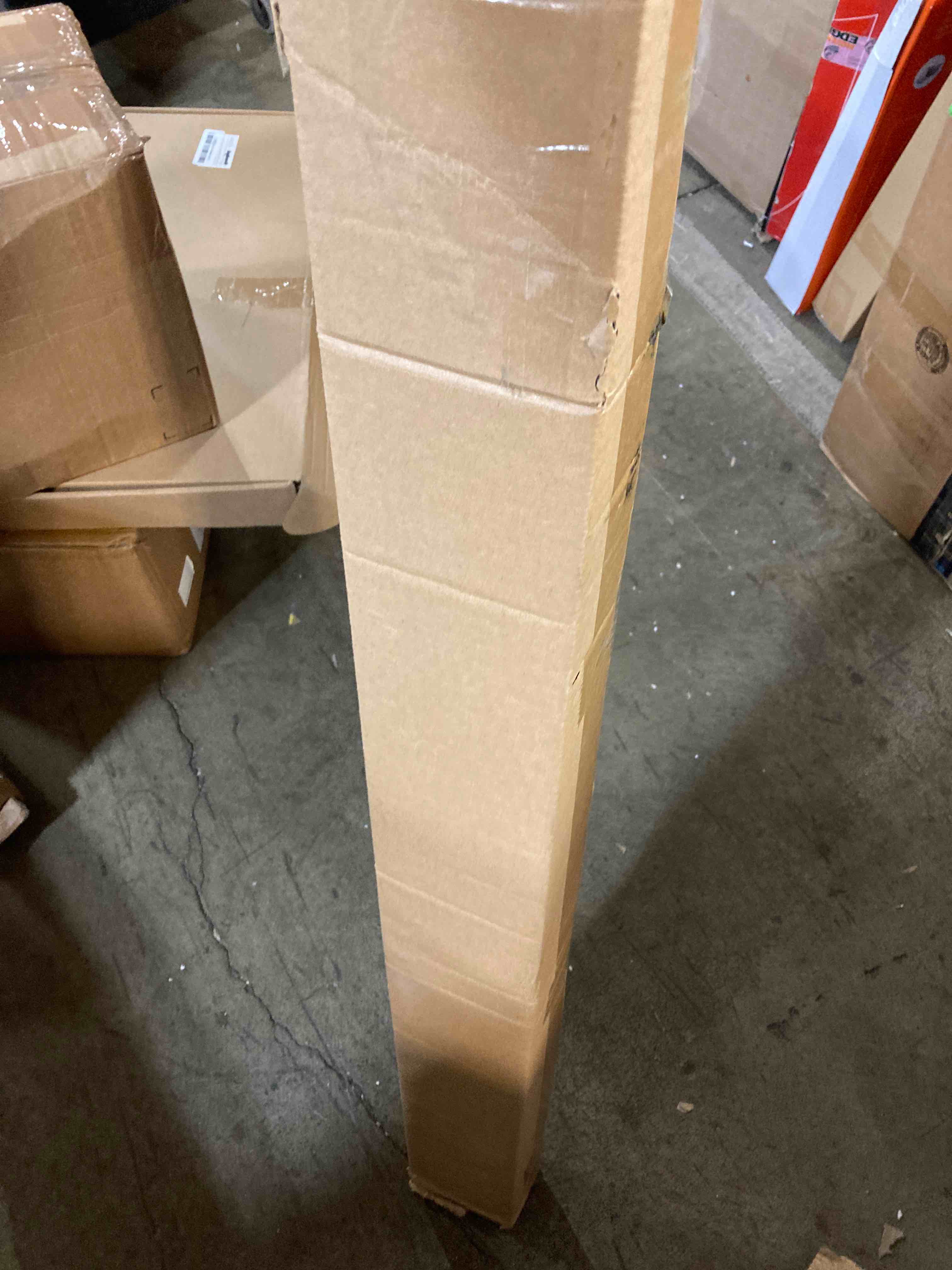 https://s3.amazonaws.com/lotting-images-prod/phillipi/GRN4776597_1715873079702.jpeg