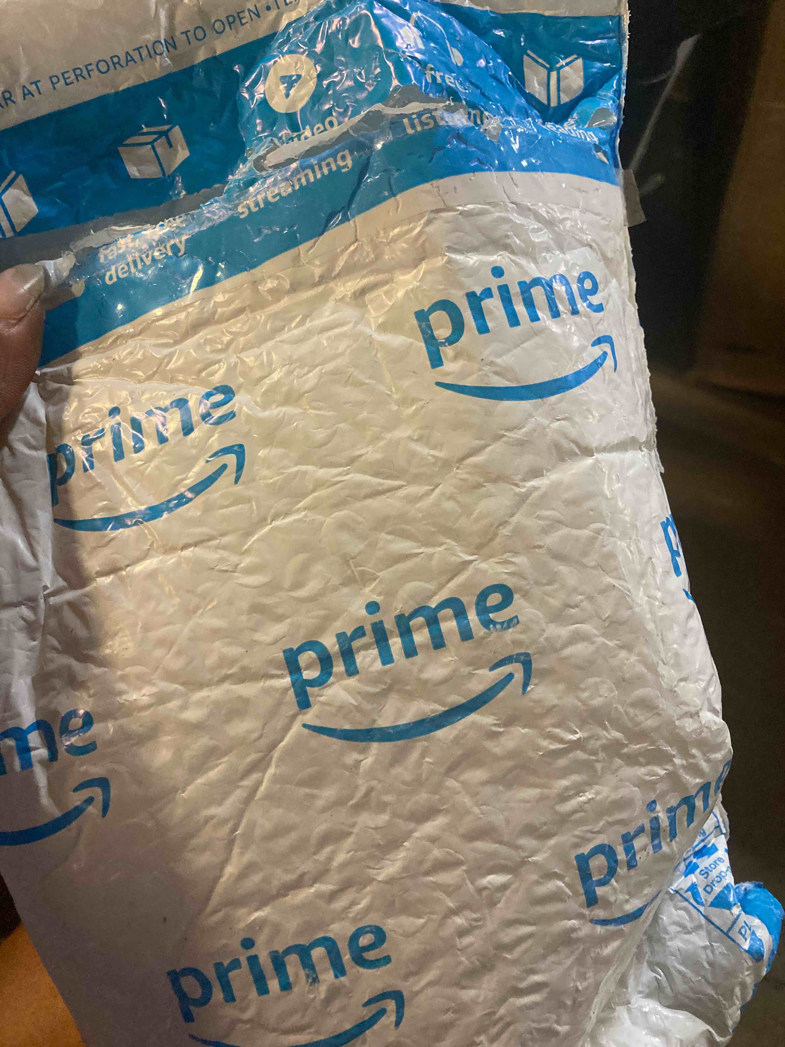https://s3.amazonaws.com/lotting-images-prod/phillipi/GRN4777363_1717695114383.jpeg