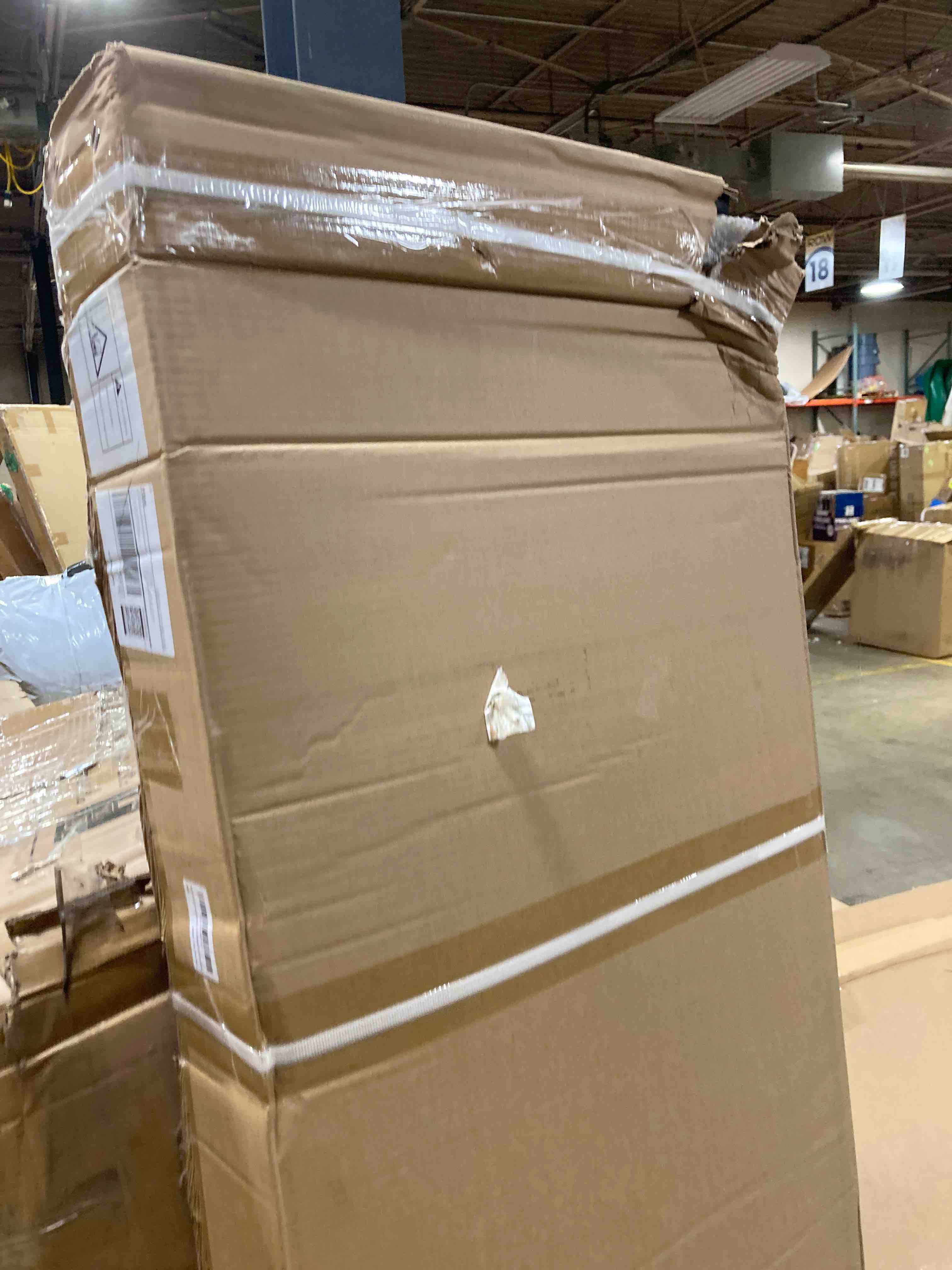 https://s3.amazonaws.com/lotting-images-prod/phillipi/GRN4777657_1718383124688.jpeg