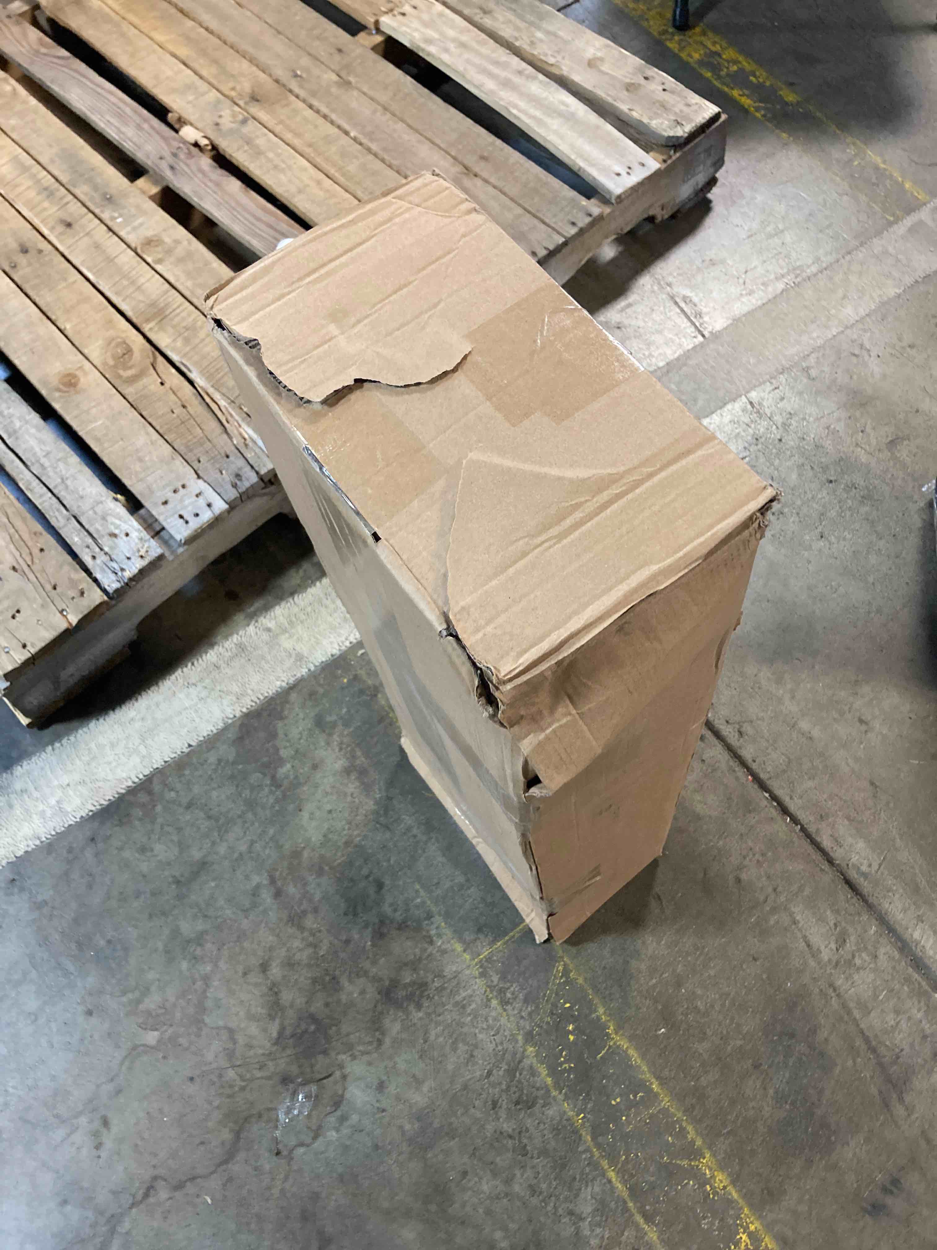 https://s3.amazonaws.com/lotting-images-prod/phillipi/GRN4788080_1695143290405.jpeg