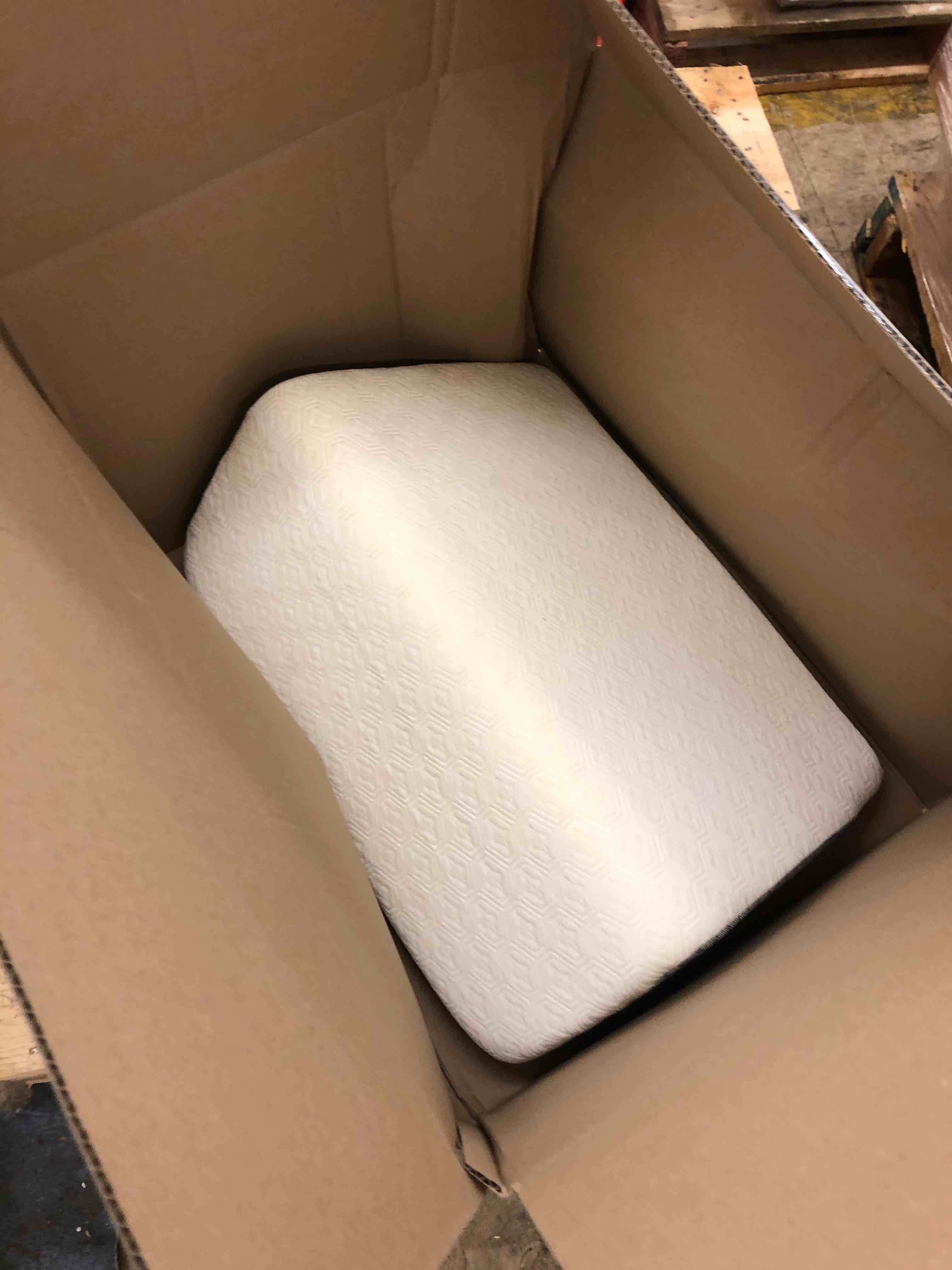 https://s3.amazonaws.com/lotting-images-prod/phillipi/GRN4793969_1704999258273.jpeg