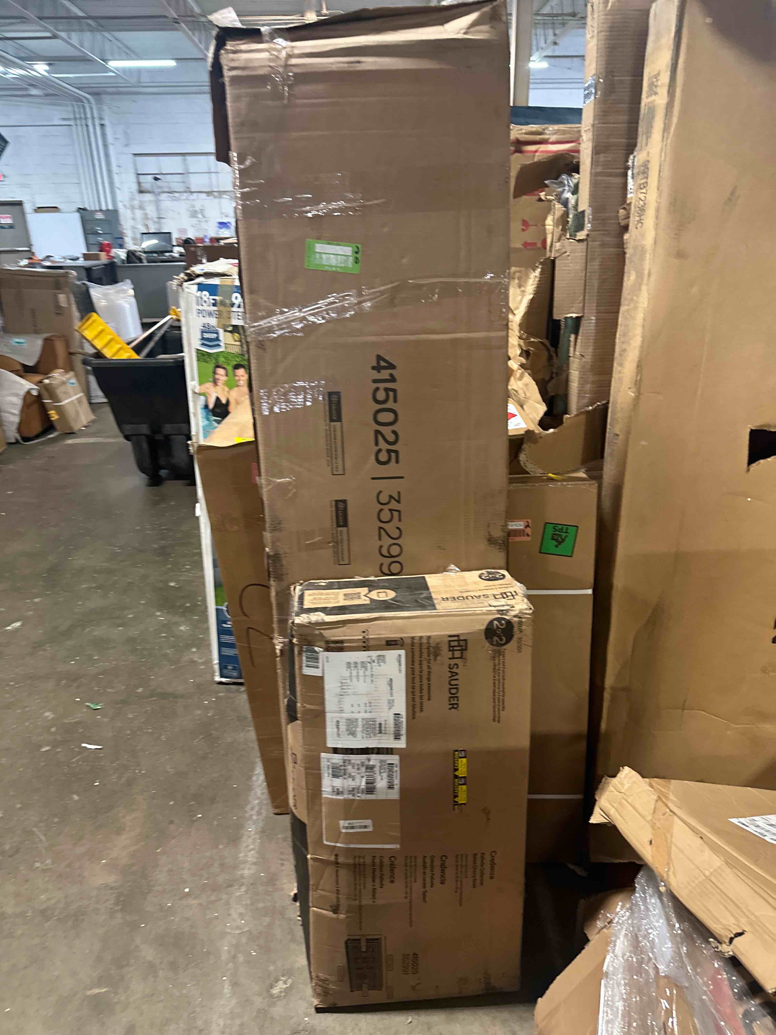 https://s3.amazonaws.com/lotting-images-prod/phillipi/GRN4953022_1692106889686.jpeg