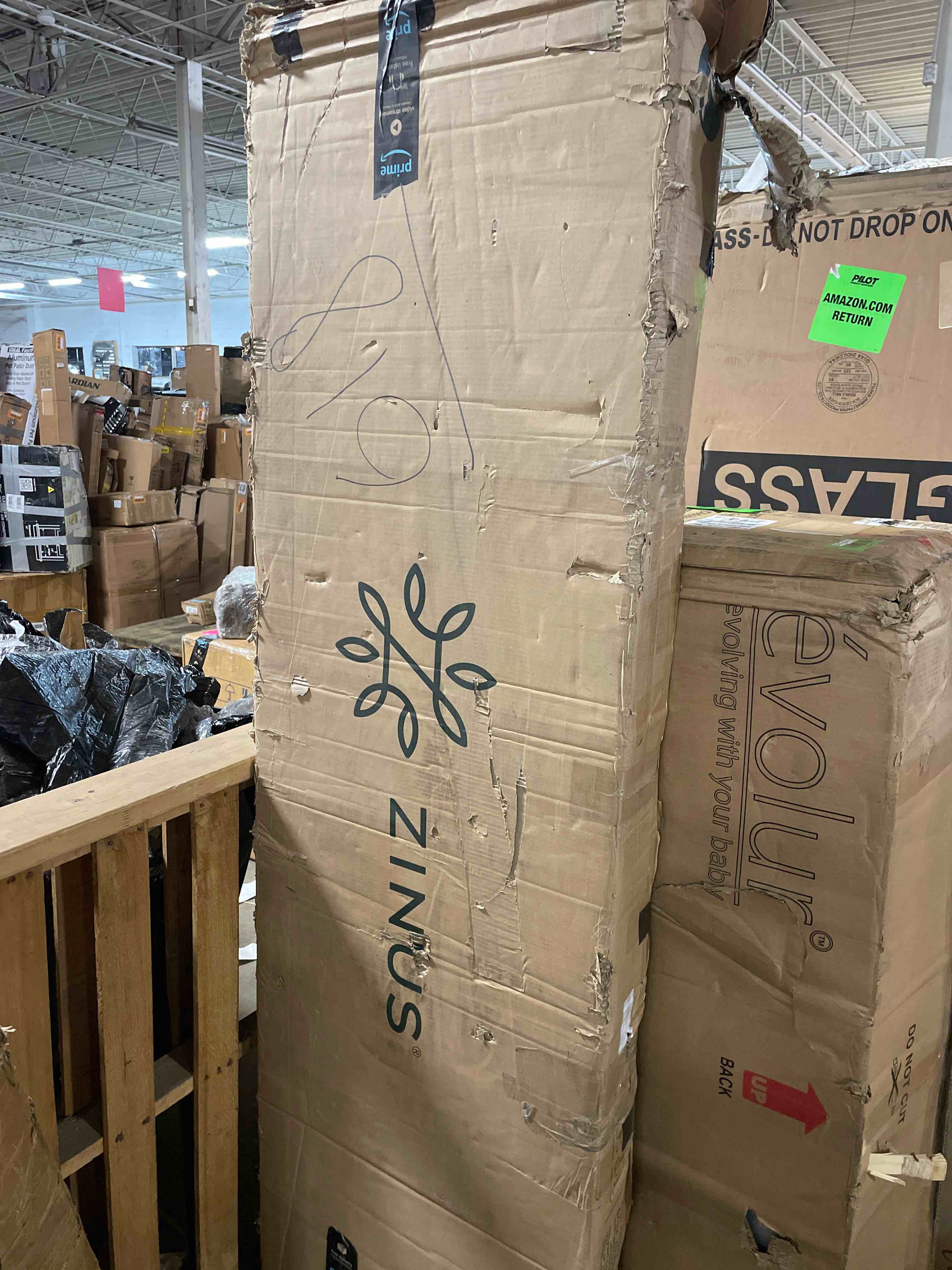 https://s3.amazonaws.com/lotting-images-prod/phillipi/GRN4954120_1689109775409.jpeg