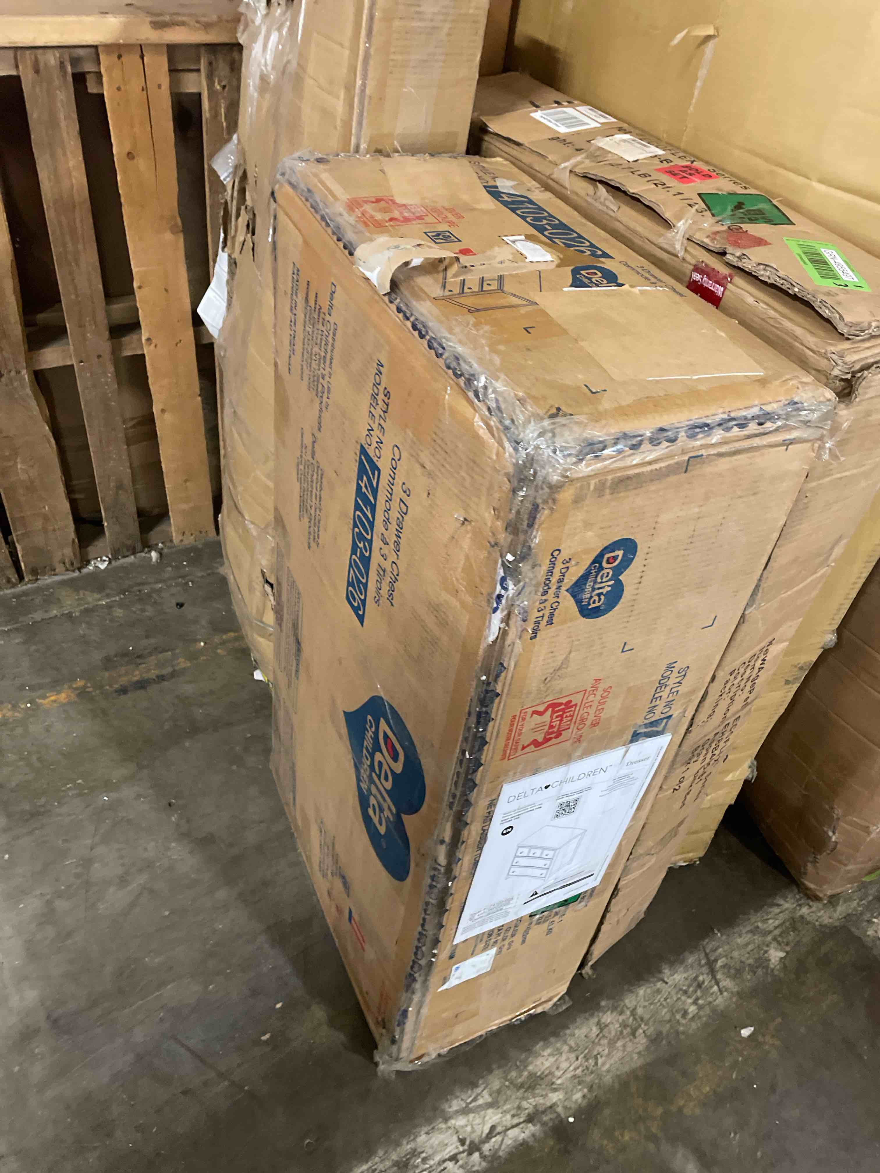https://s3.amazonaws.com/lotting-images-prod/phillipi/GRN4955498_1696630256857.jpeg