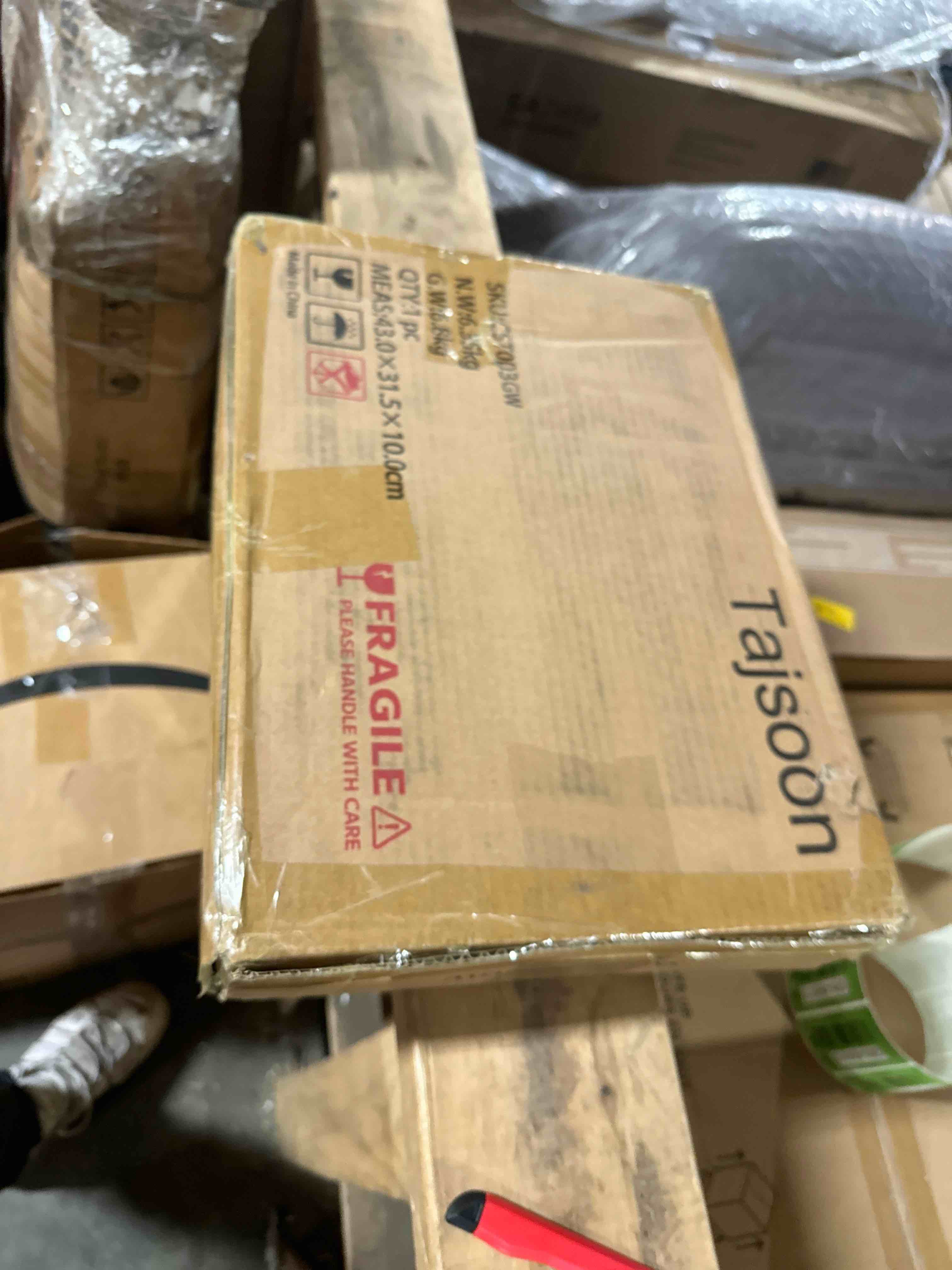 https://s3.amazonaws.com/lotting-images-prod/phillipi/GRN4956077_1697580420771.jpeg