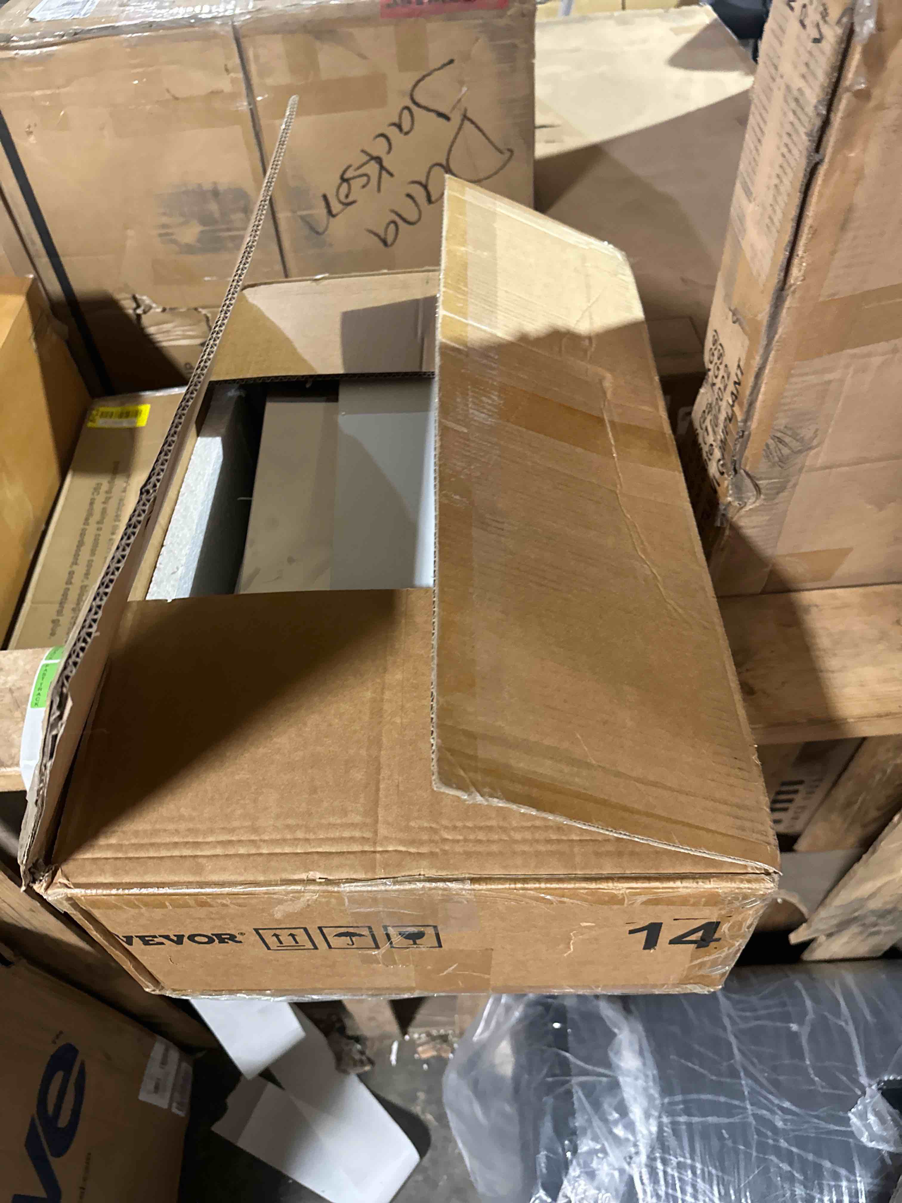https://s3.amazonaws.com/lotting-images-prod/phillipi/GRN4956107_1697645116469.jpeg