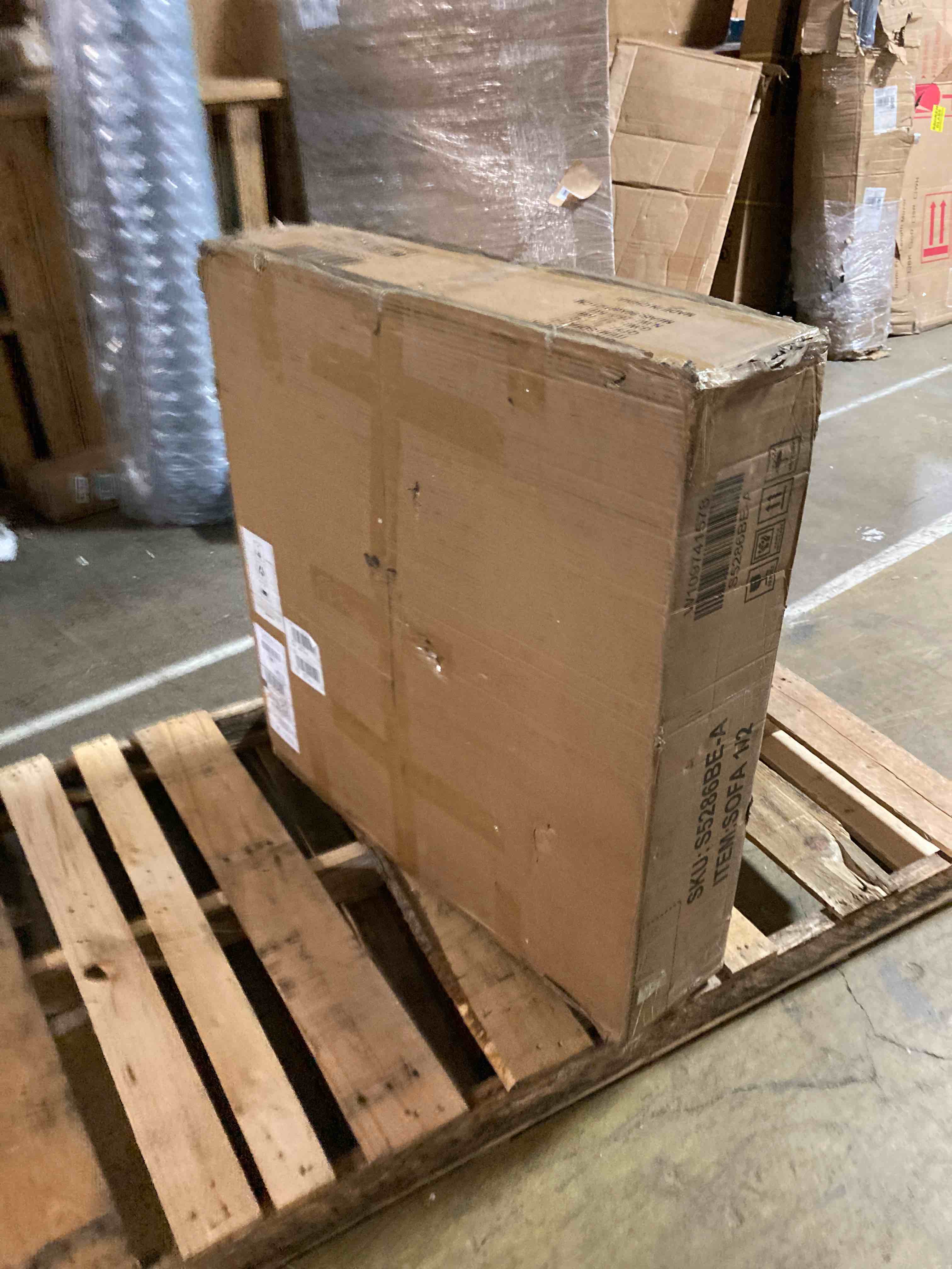 https://s3.amazonaws.com/lotting-images-prod/phillipi/GRN4956284_1697664956336.jpeg