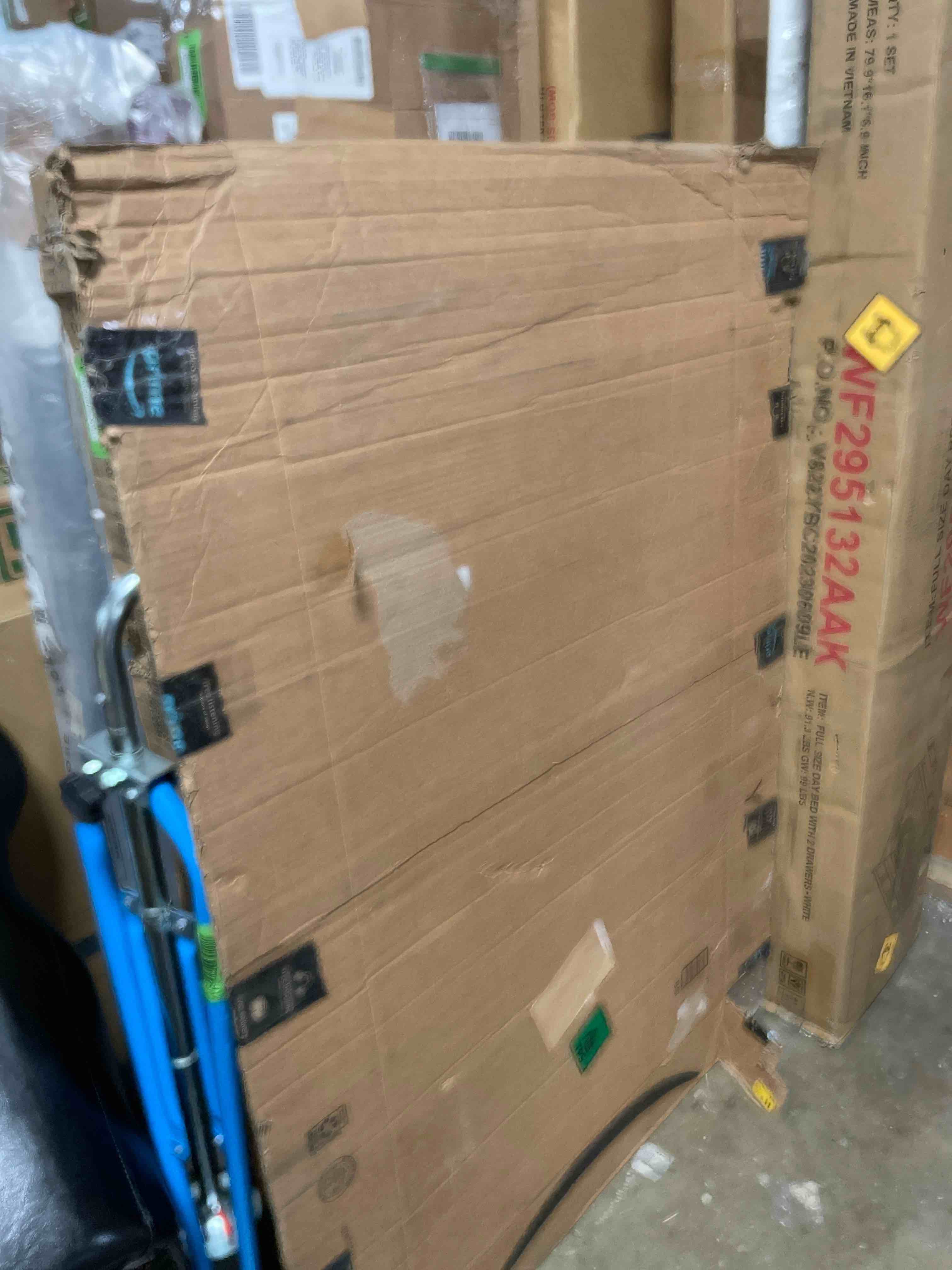 https://s3.amazonaws.com/lotting-images-prod/phillipi/GRN4959214_1707853225208.jpeg
